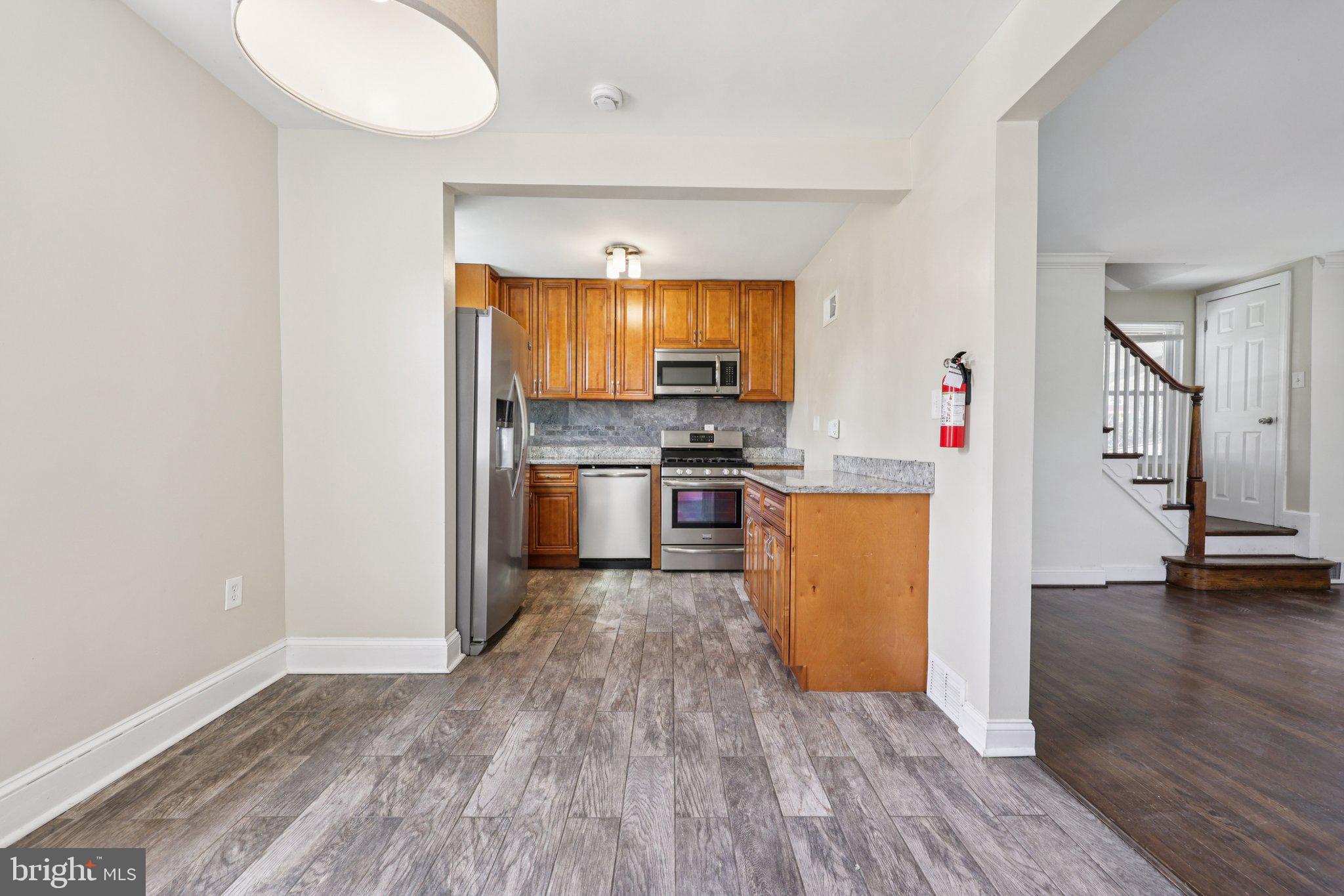 MOUNT RAINIER - Residential