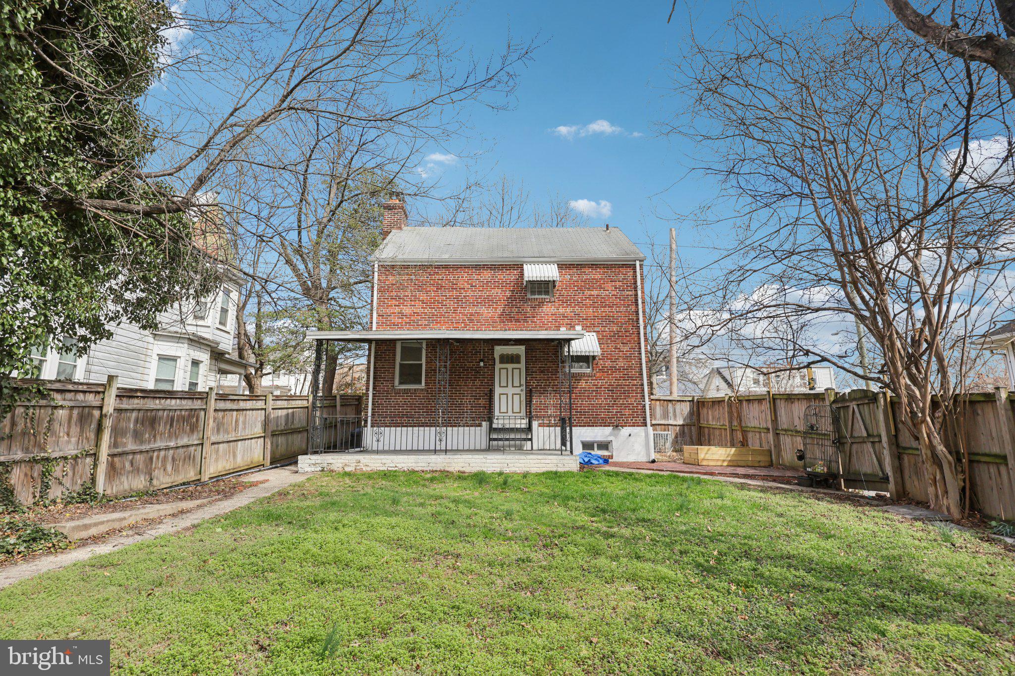 MOUNT RAINIER - Residential