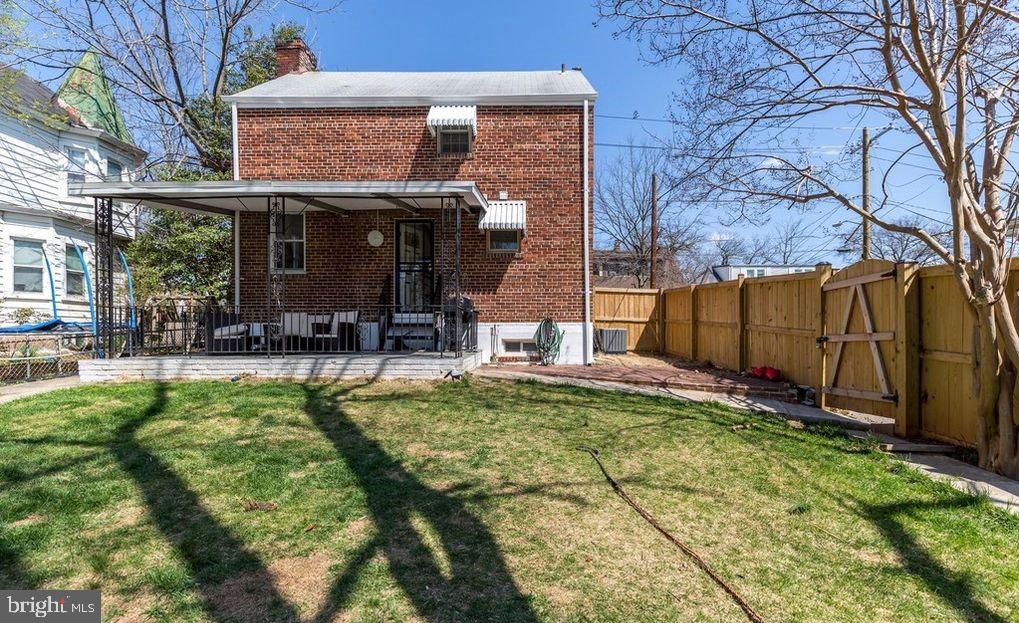 MOUNT RAINIER - Residential