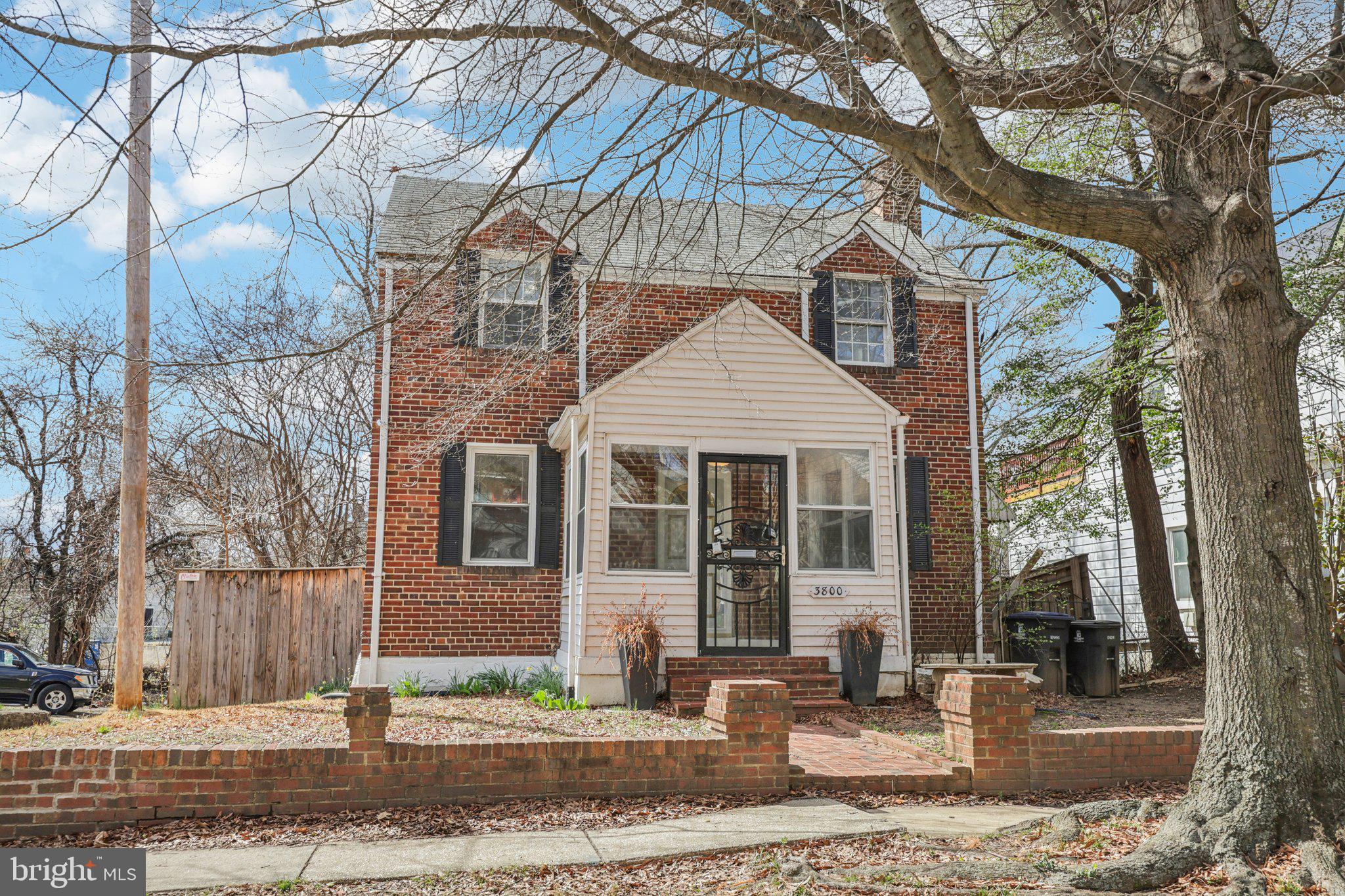 MOUNT RAINIER - Residential