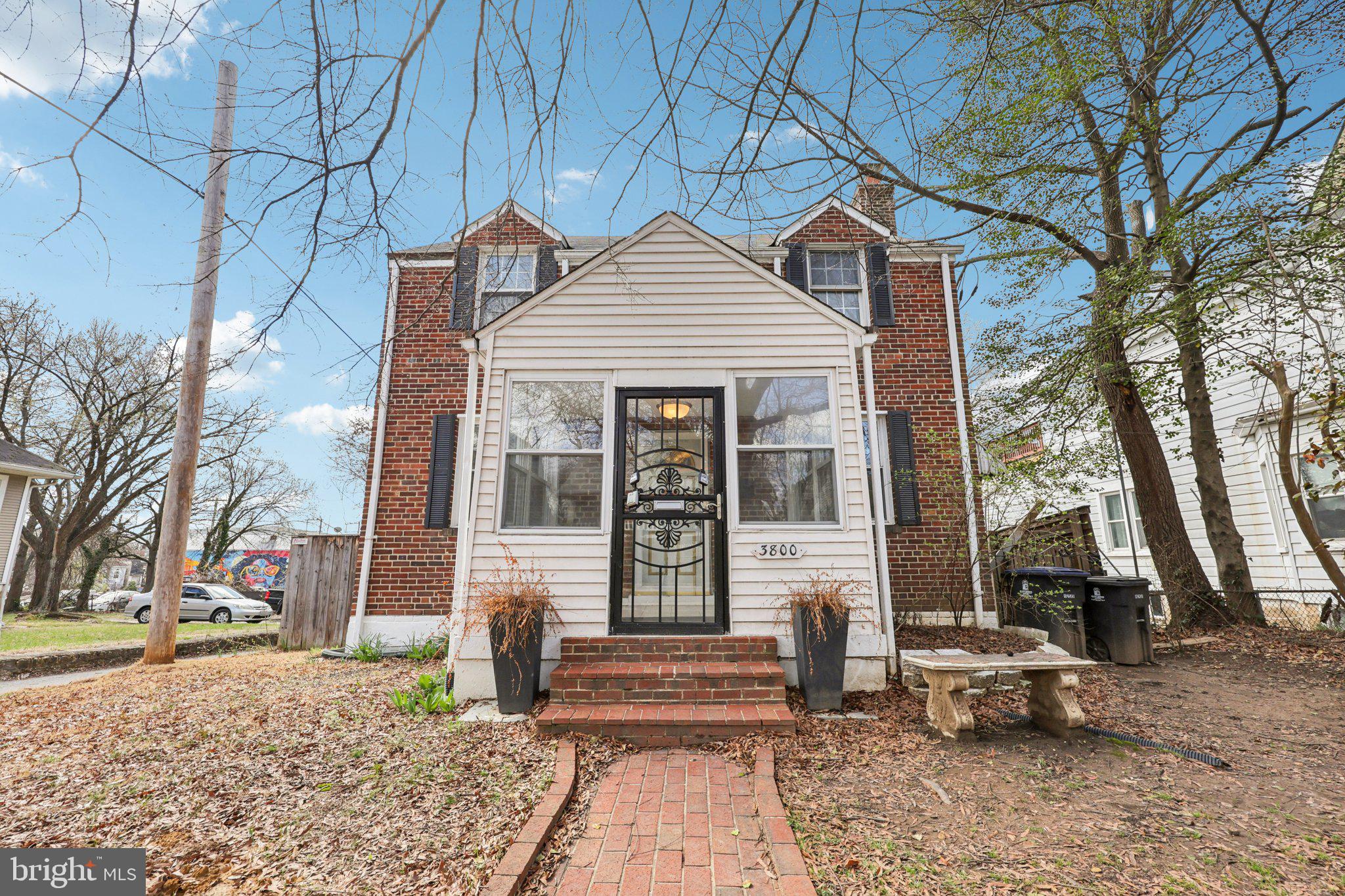 MOUNT RAINIER - Residential