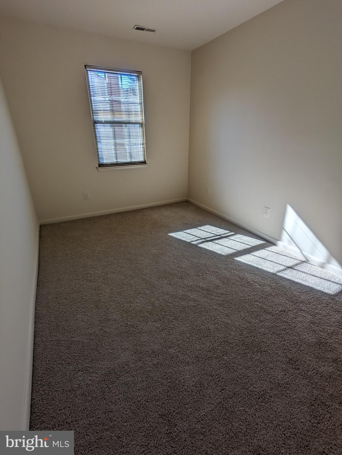 GREENFIELDS - Residential Lease