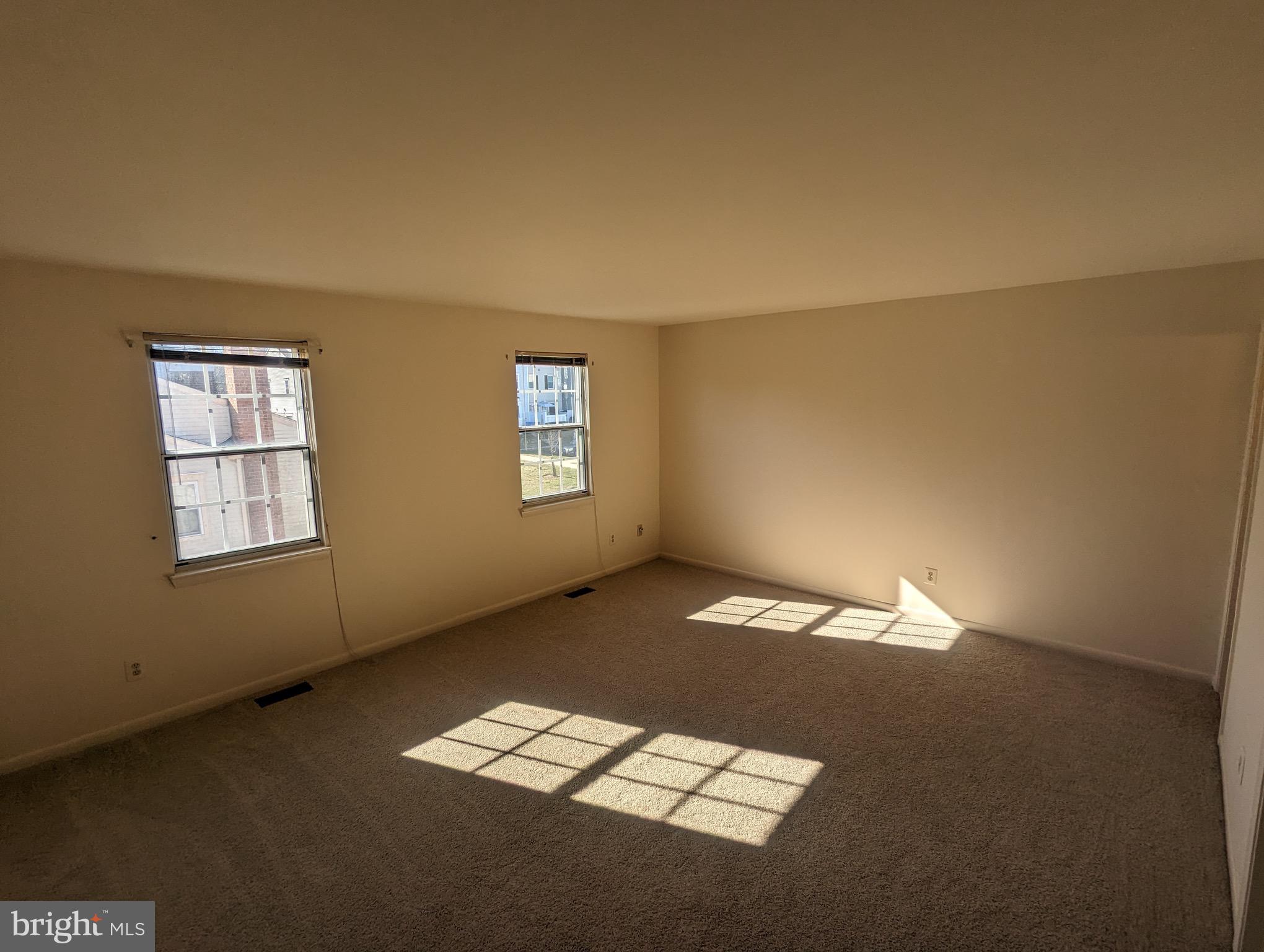 GREENFIELDS - Residential Lease