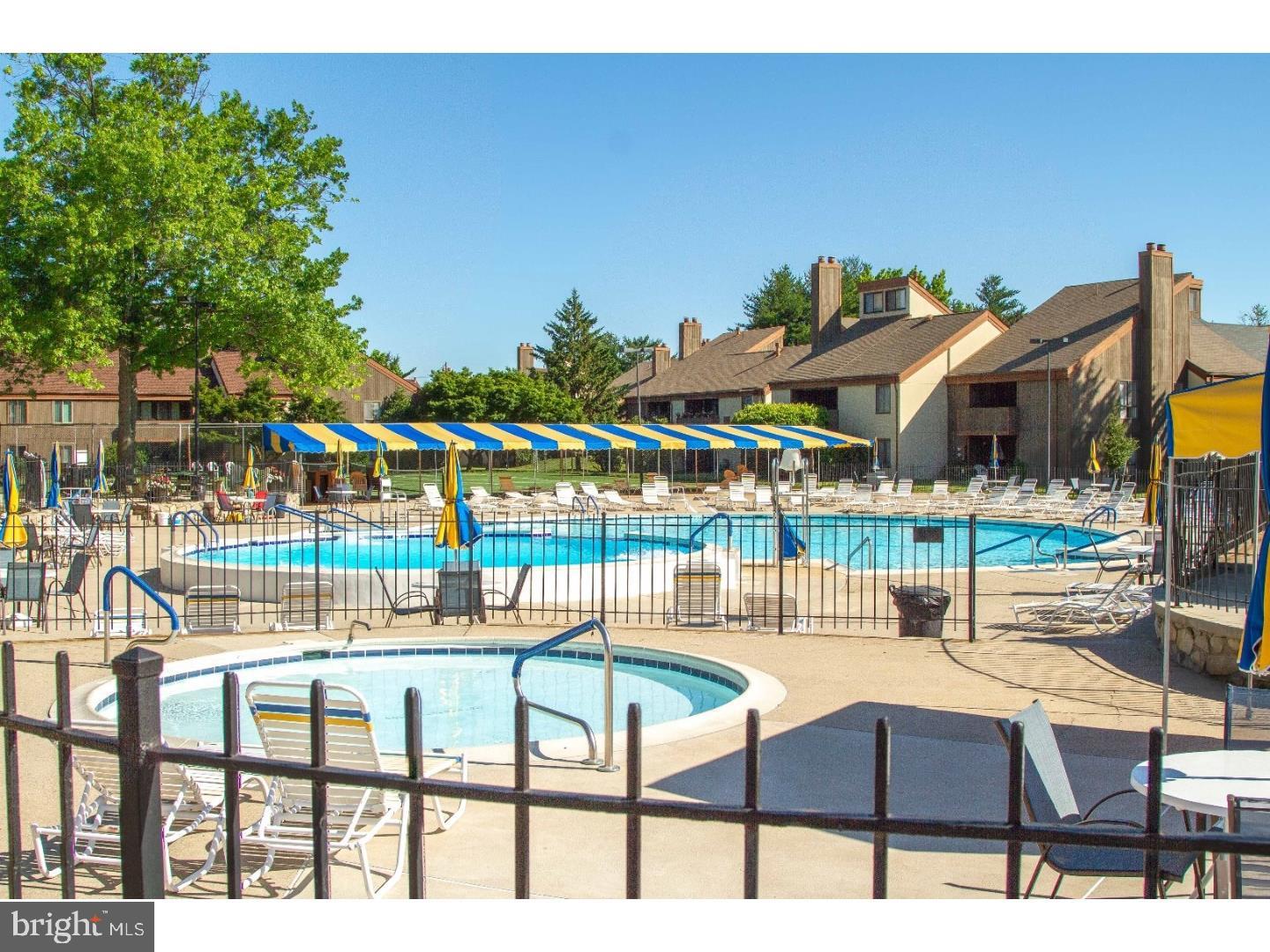 BAKERS BAY CONDOMINIUMS - Residential