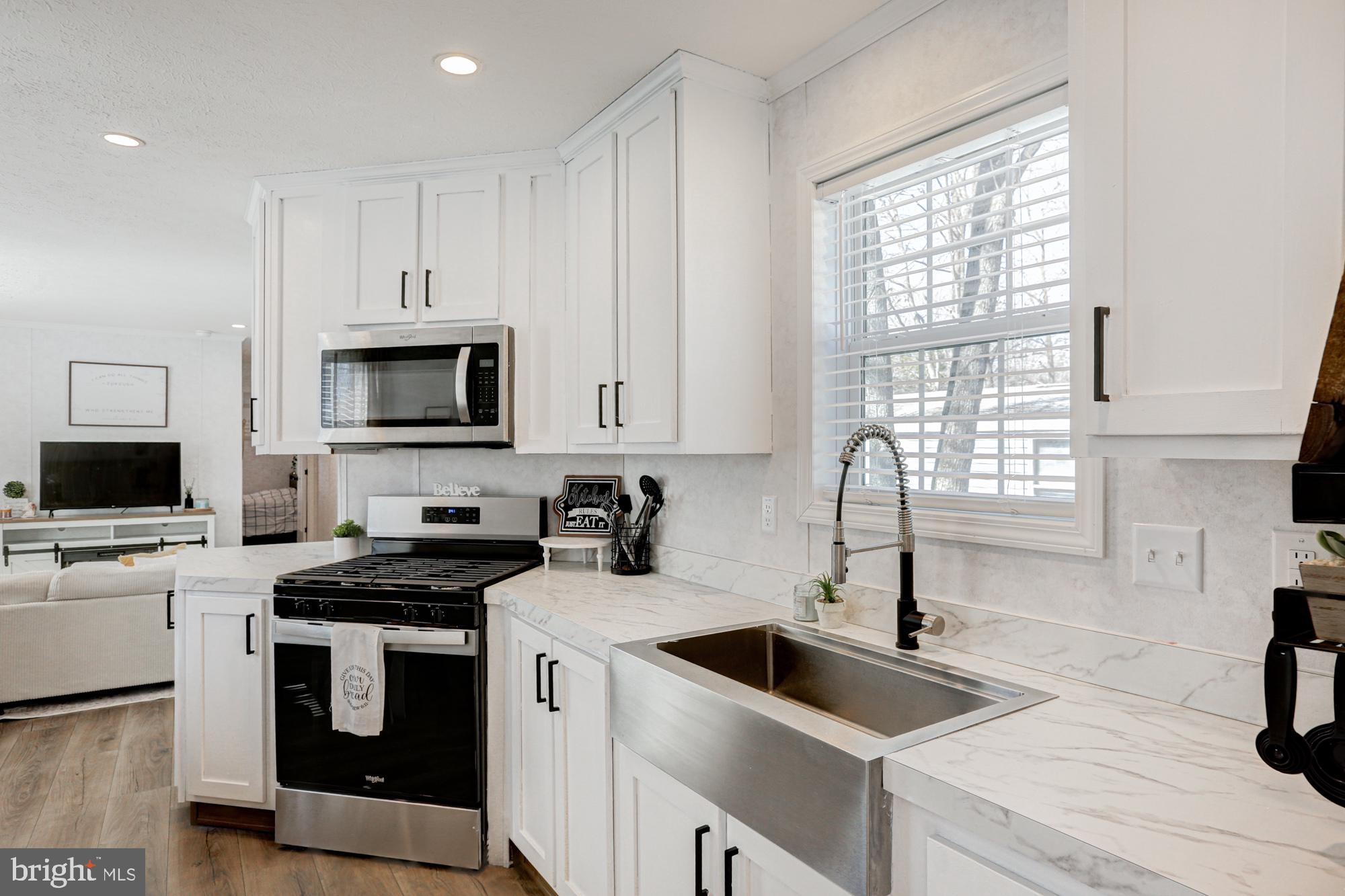 HOLLY HILL ESTATES - Residential