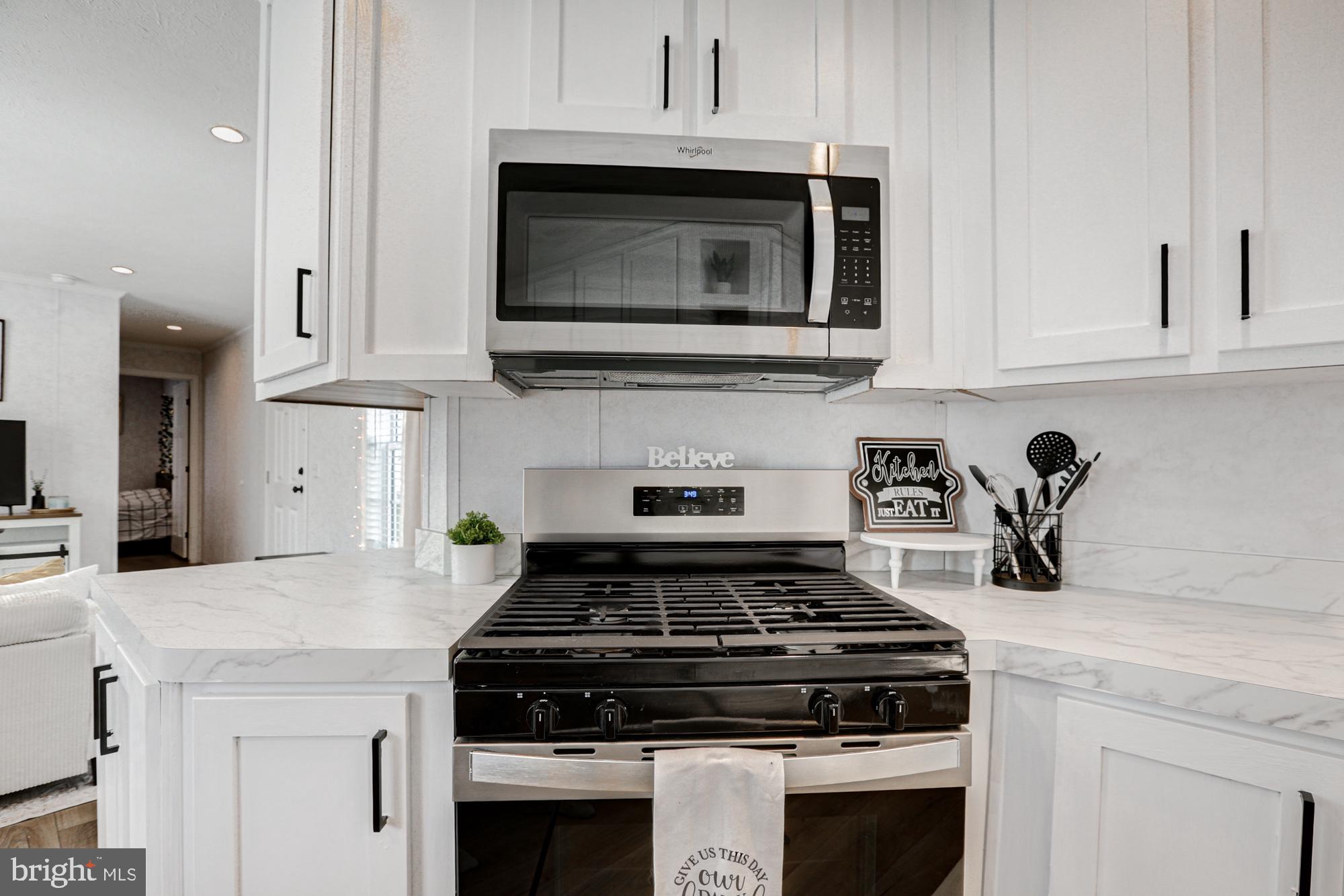 HOLLY HILL ESTATES - Residential