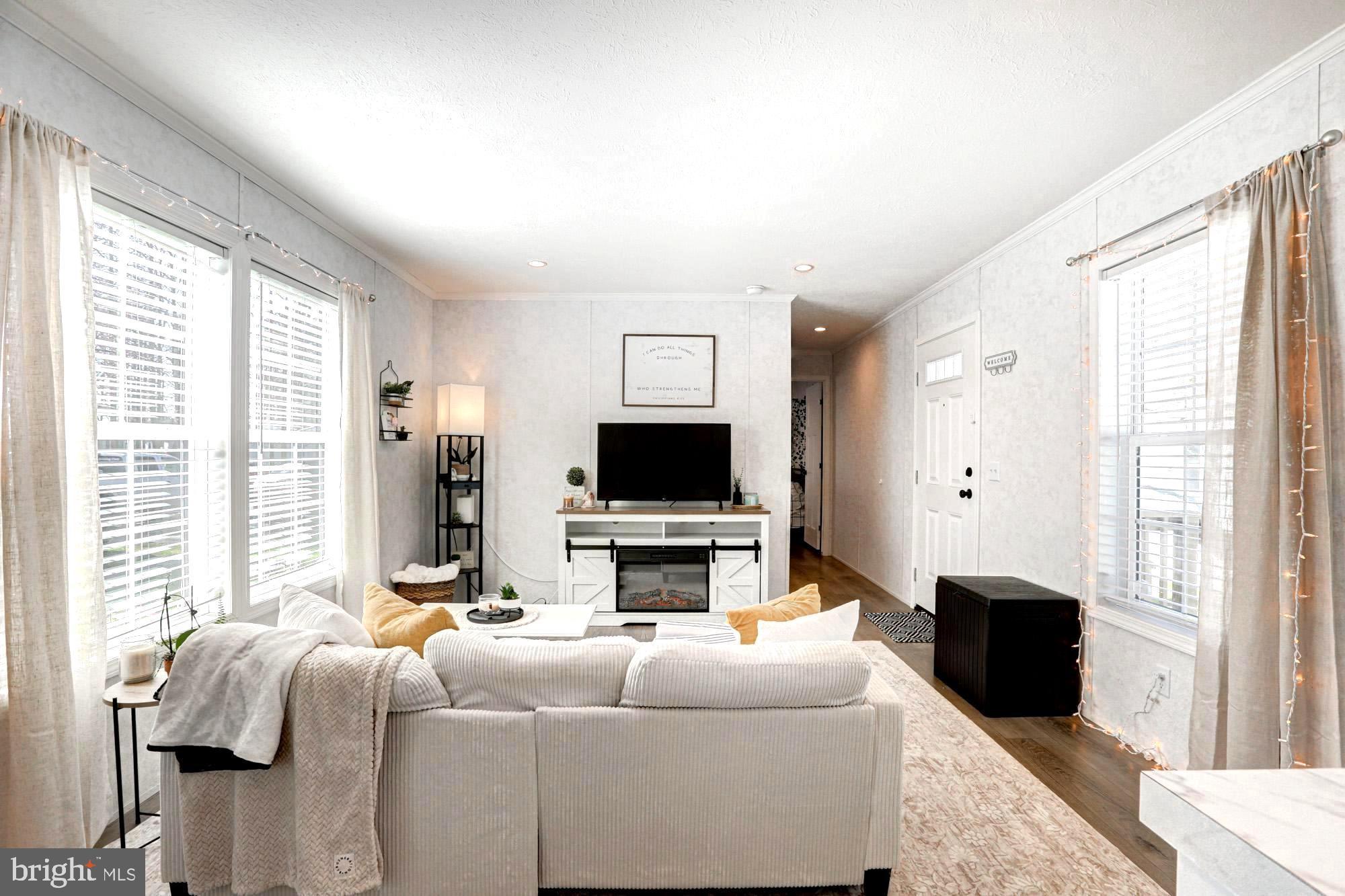 HOLLY HILL ESTATES - Residential