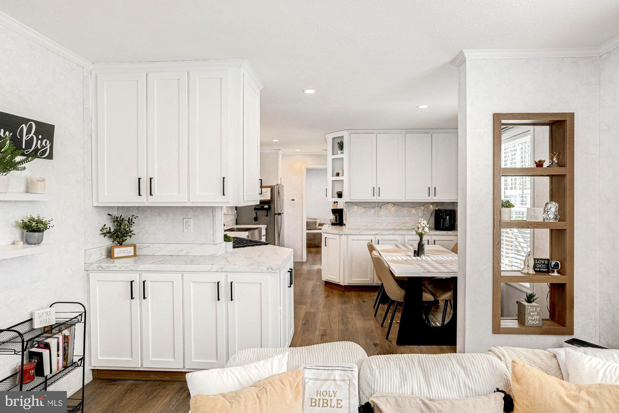 HOLLY HILL ESTATES - Residential