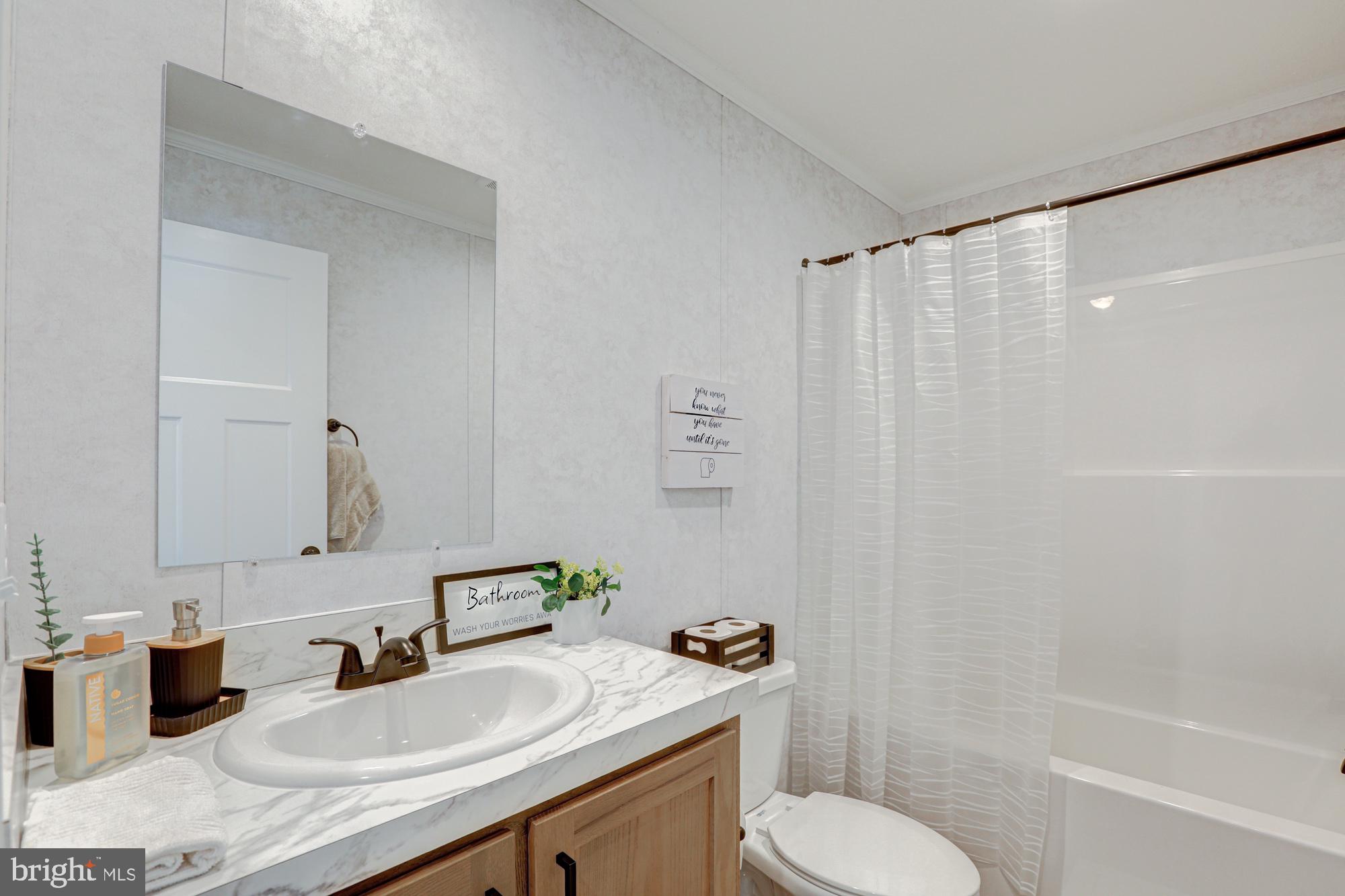 HOLLY HILL ESTATES - Residential