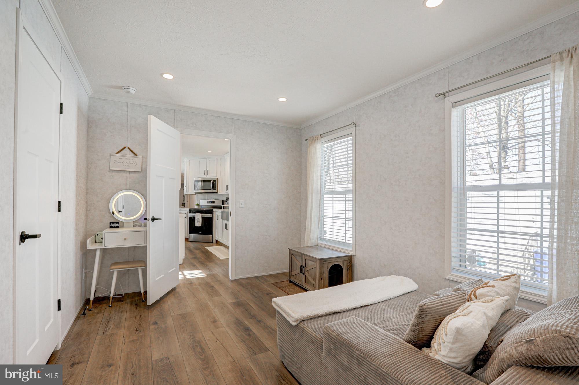 HOLLY HILL ESTATES - Residential