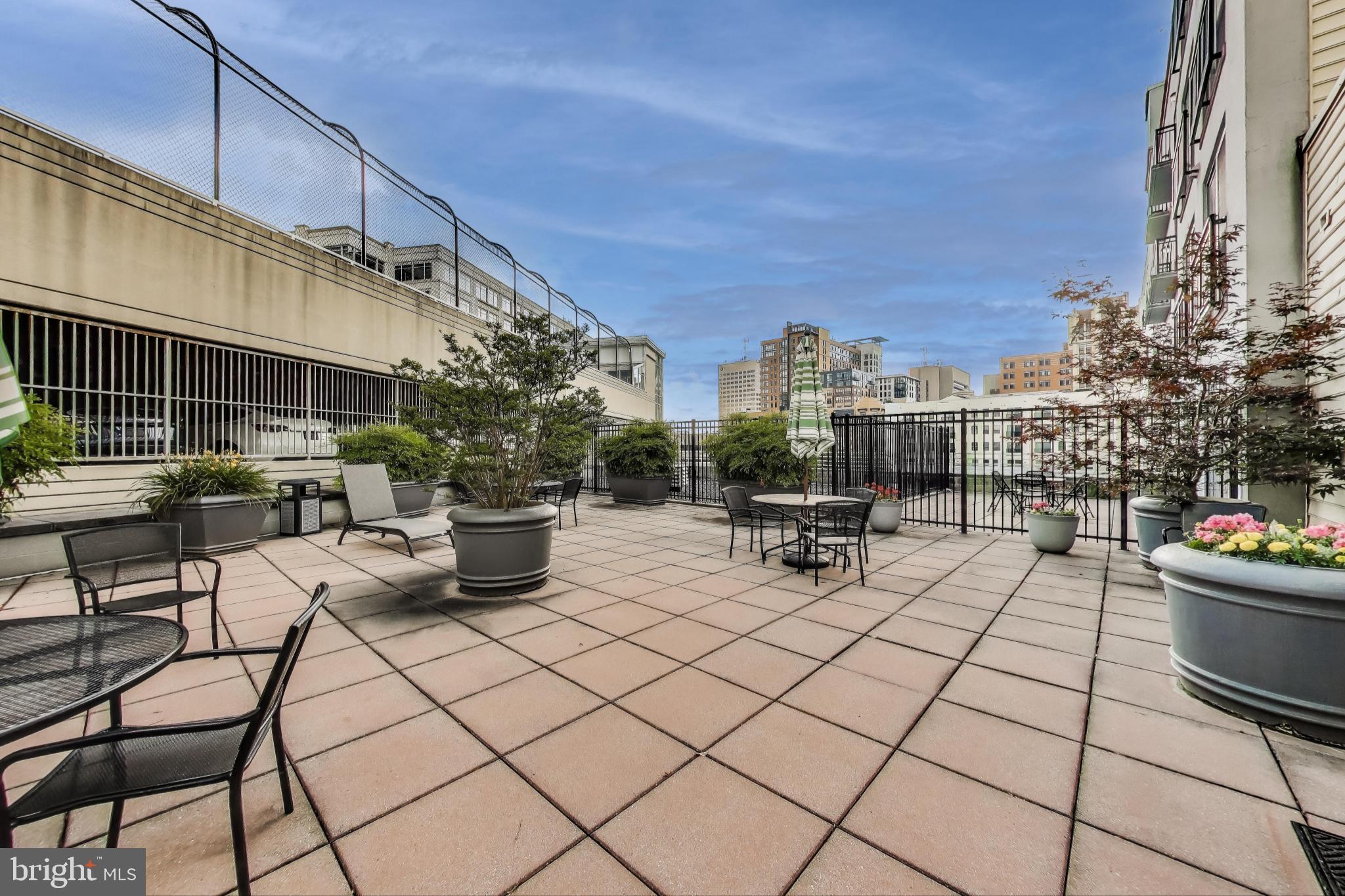 PALLADIAN - Residential