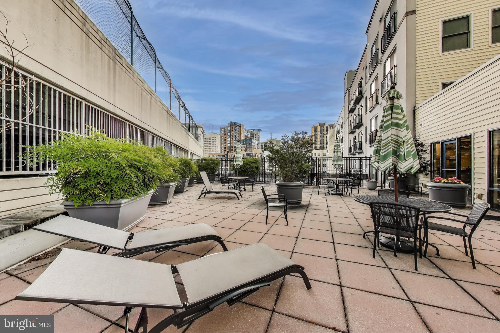 PALLADIAN - Residential