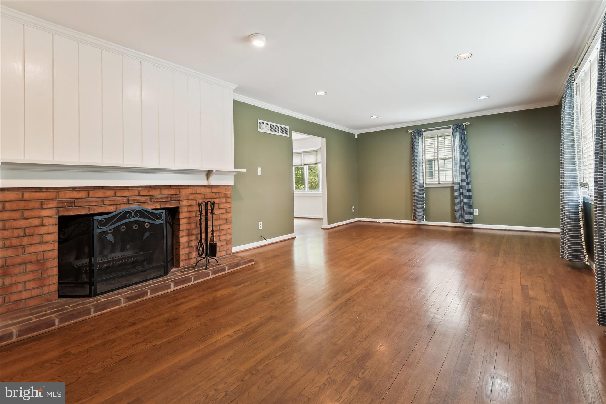 1016 W JOPPA ROAD