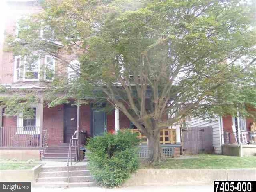 Looking to increase your investment portfolio?  Look no further!  This 3 unit semi-detached property is ready to be yours.  Located in West York, this property is close to amenities that York has to offer; such as being close to Route 30, York Fair Grounds, West Manchester Mall, and more.    All three units are currently rented with long-term tenants.  A garage in the back of the property can also be rented out.   

First Floor Apartment -  $500/month
Second Floor Apartment - $750/month
Third Floor Apartment - $725/month