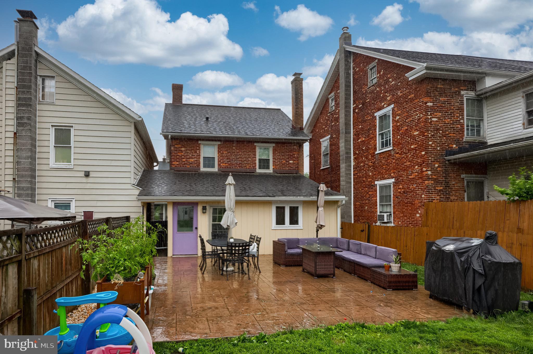 246 MARIETTA AVENUE
