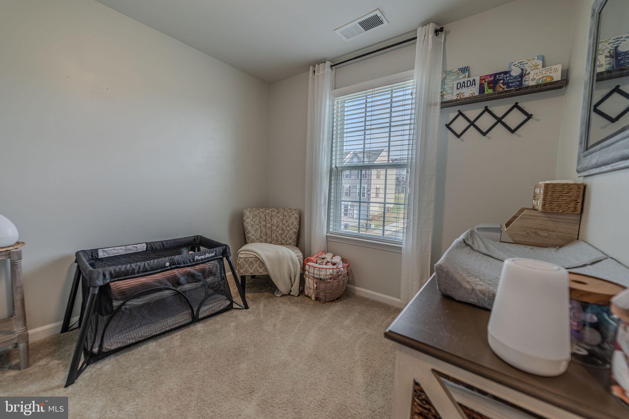 POTOMAC STATION - Residential