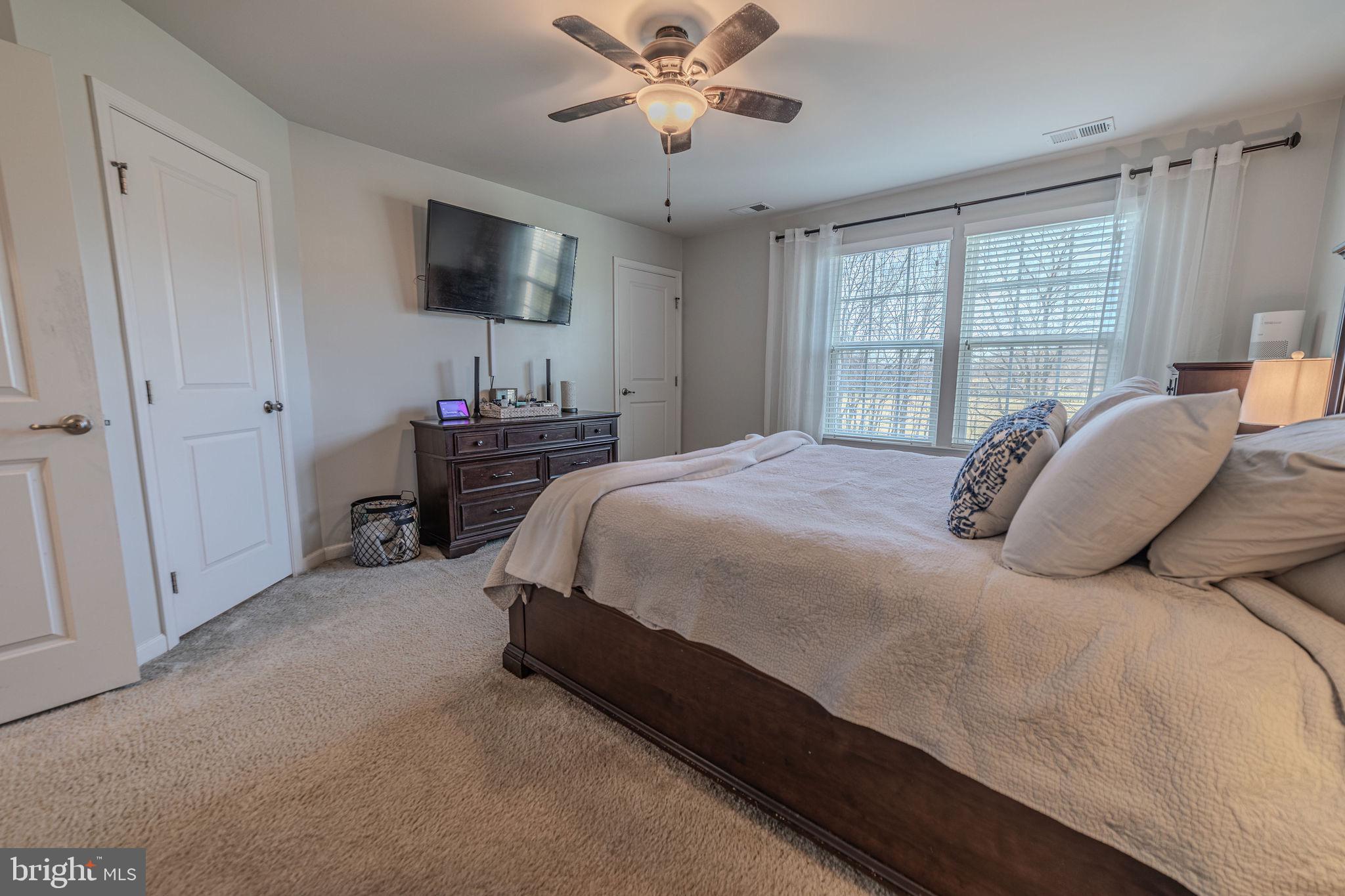 POTOMAC STATION - Residential