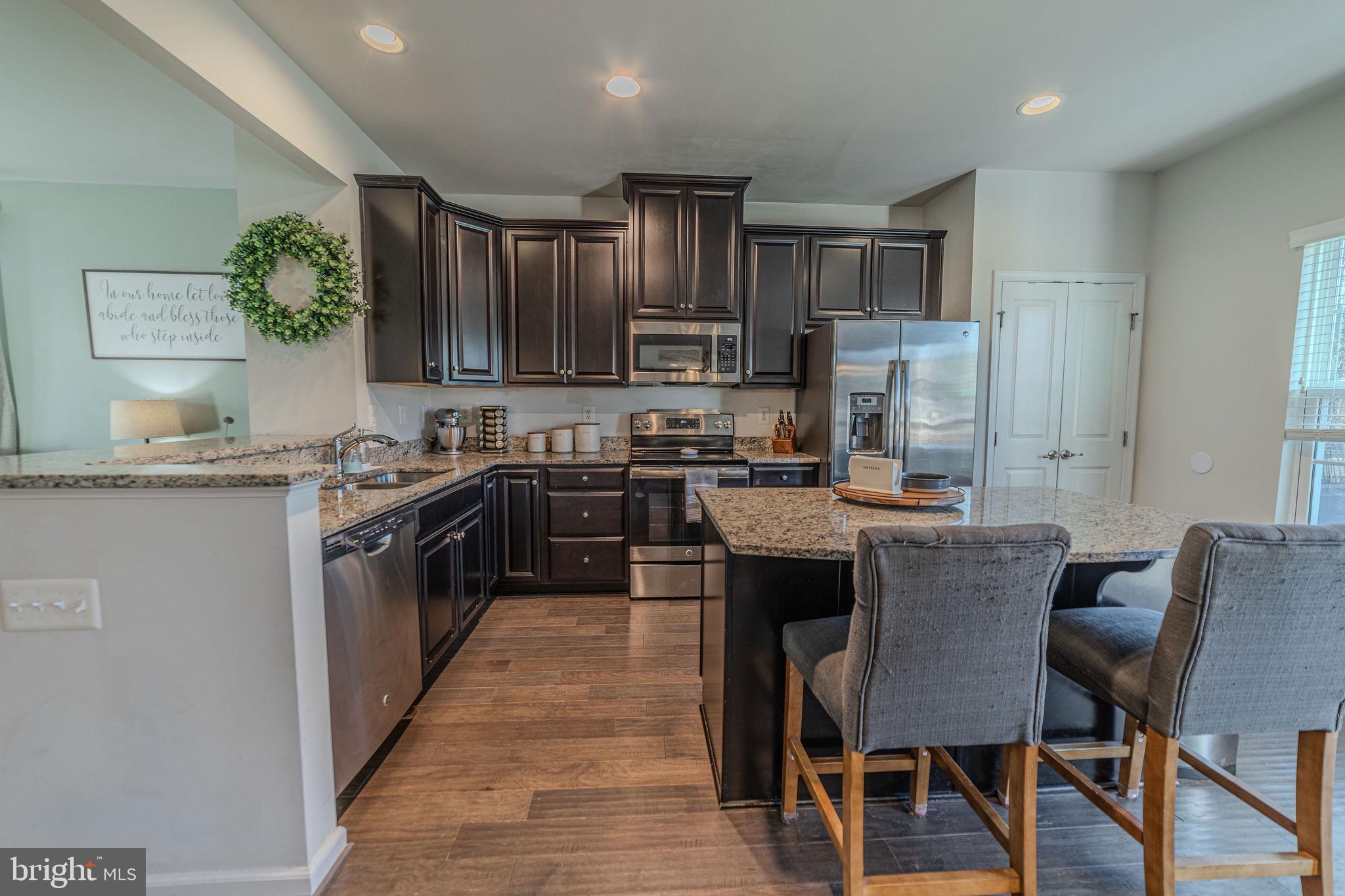 POTOMAC STATION - Residential