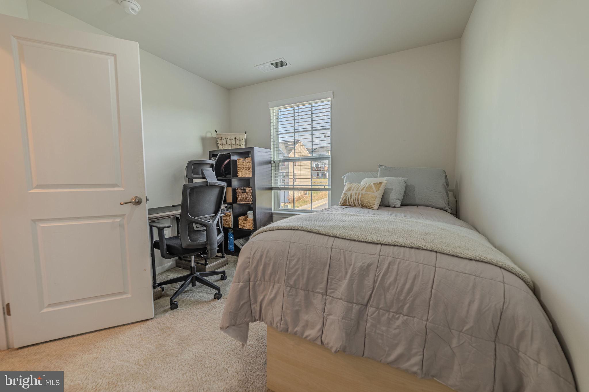 POTOMAC STATION - Residential