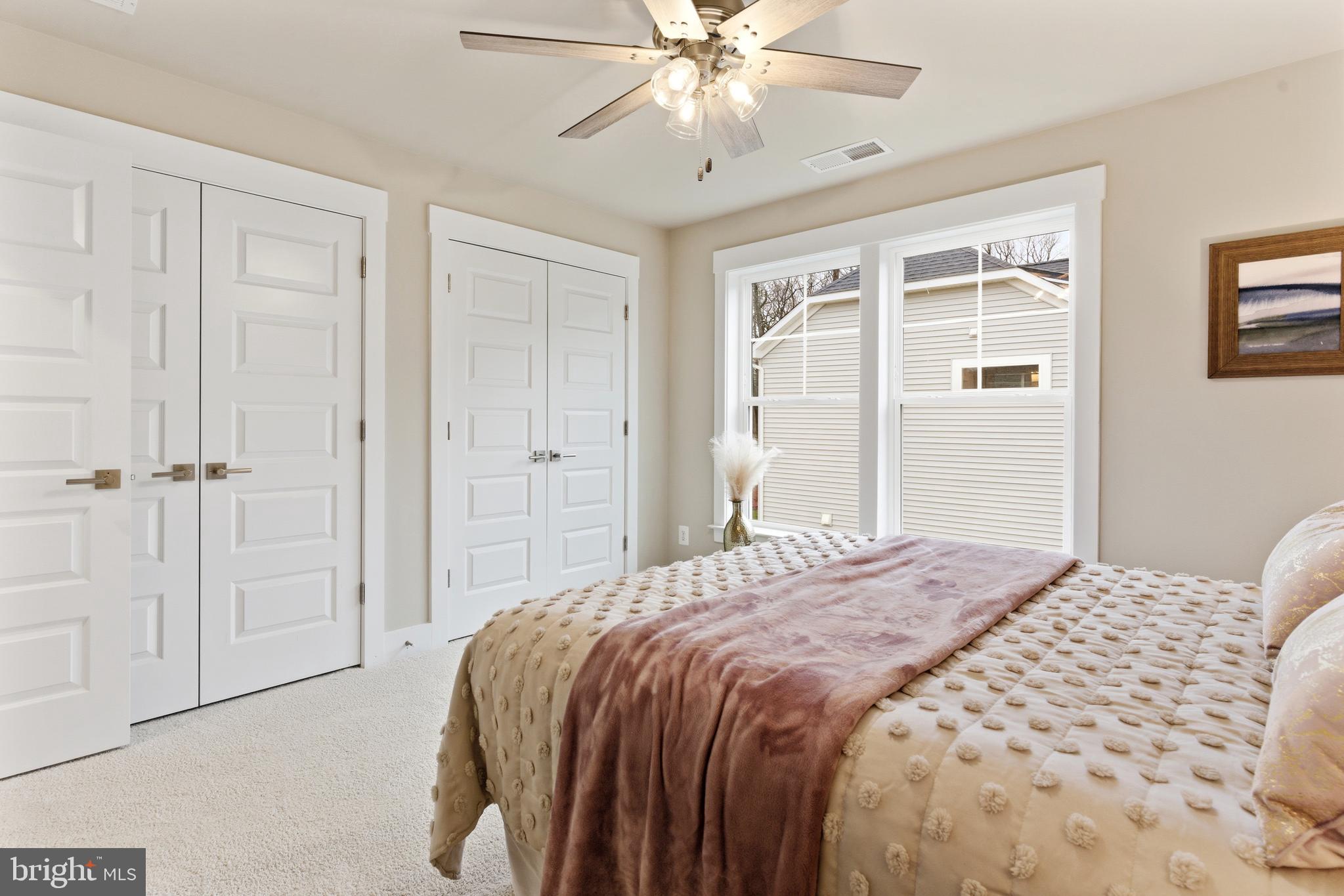 WATERS EDGE - Residential