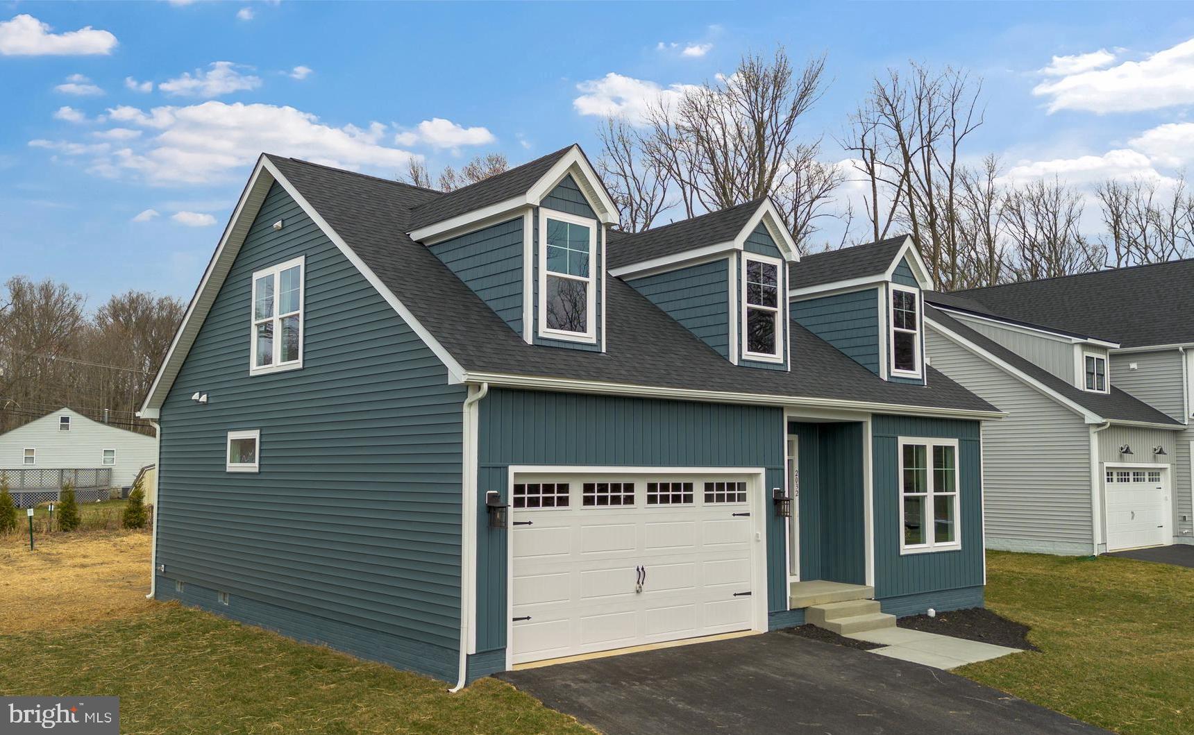 WATERS EDGE - Residential