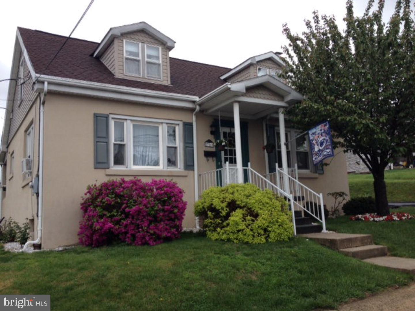 POTTSVILLE - Residential