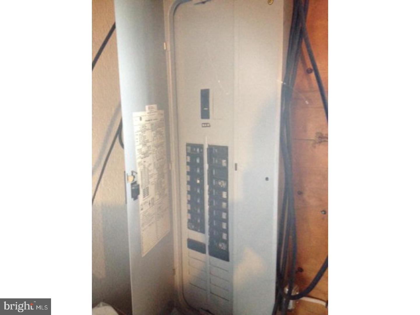 POTTSVILLE - Residential