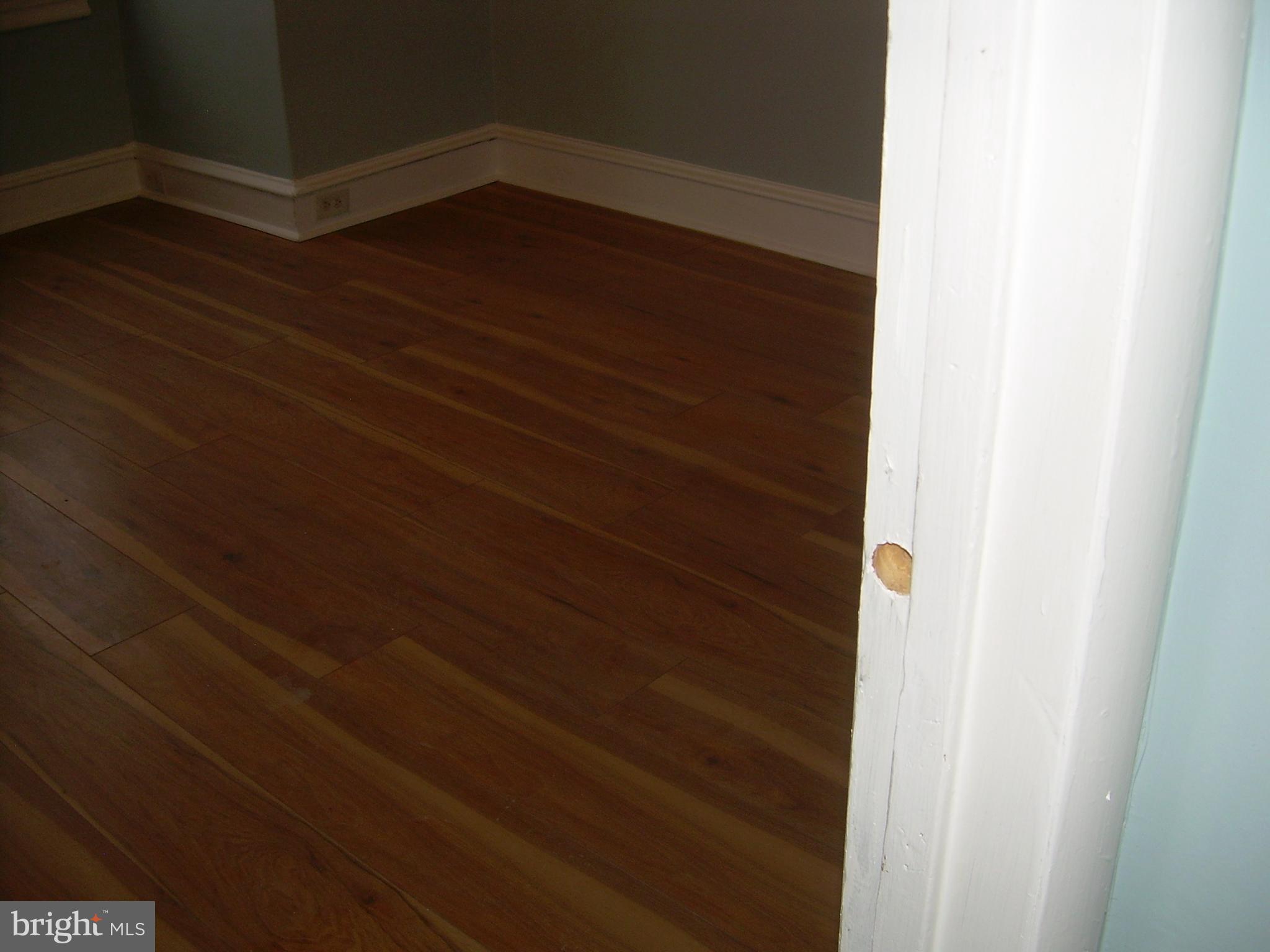 OXFORD CIRCLE - Residential