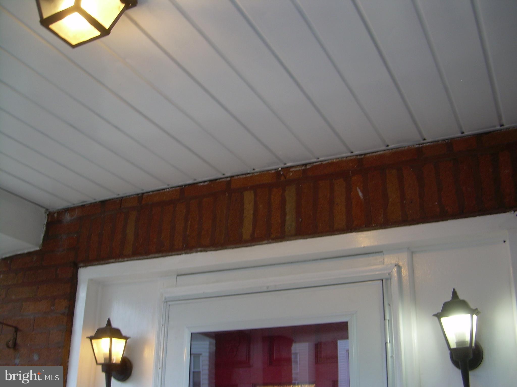 OXFORD CIRCLE - Residential