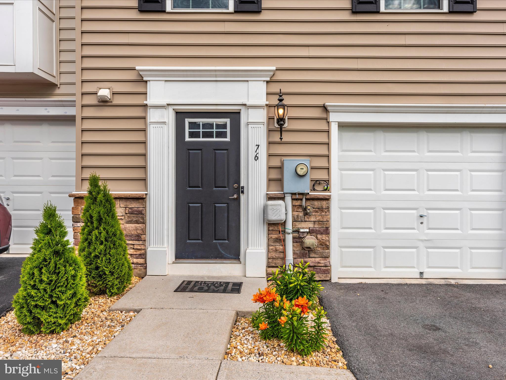 POTOMAC STATION - Residential