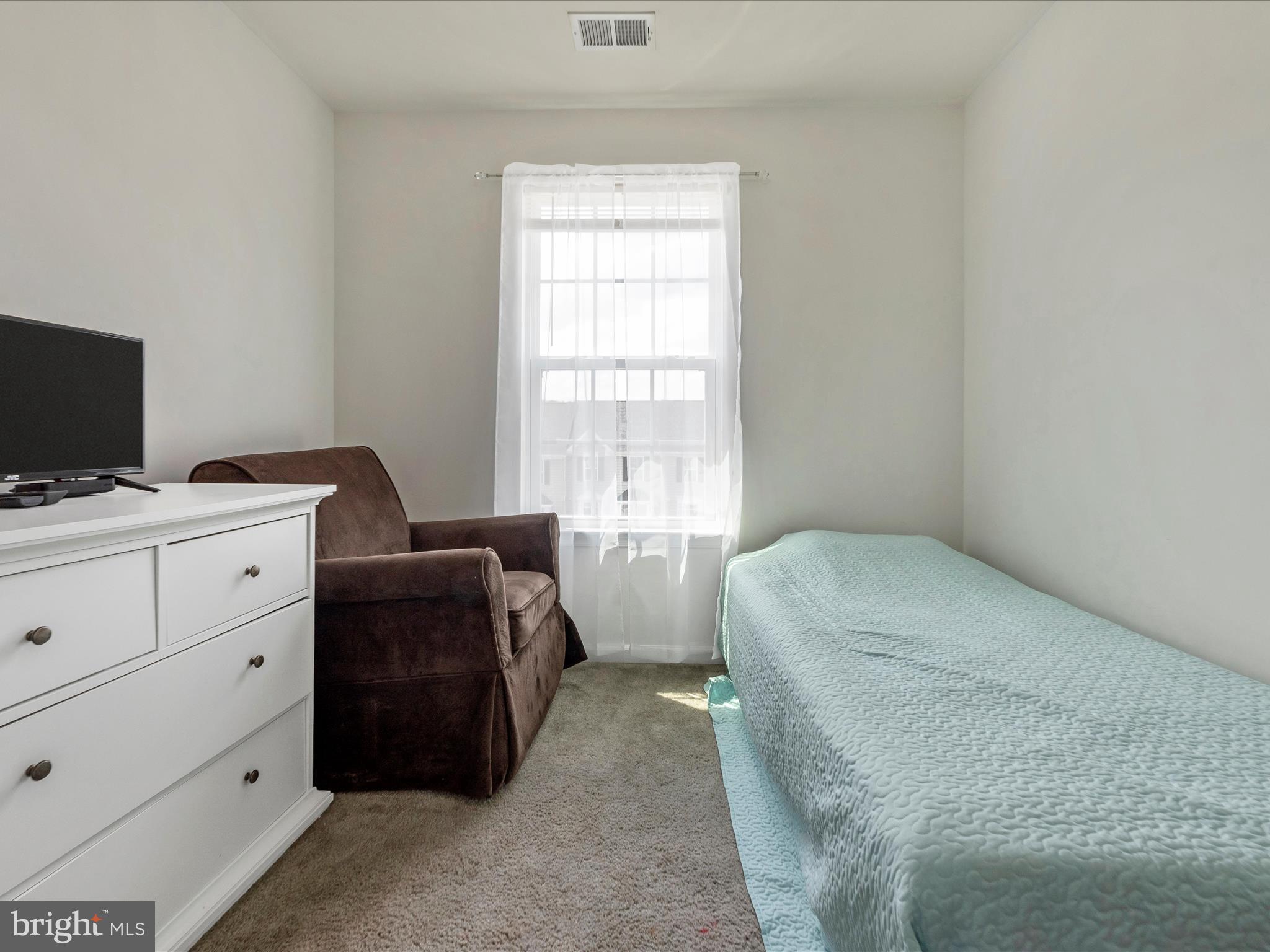 POTOMAC STATION - Residential