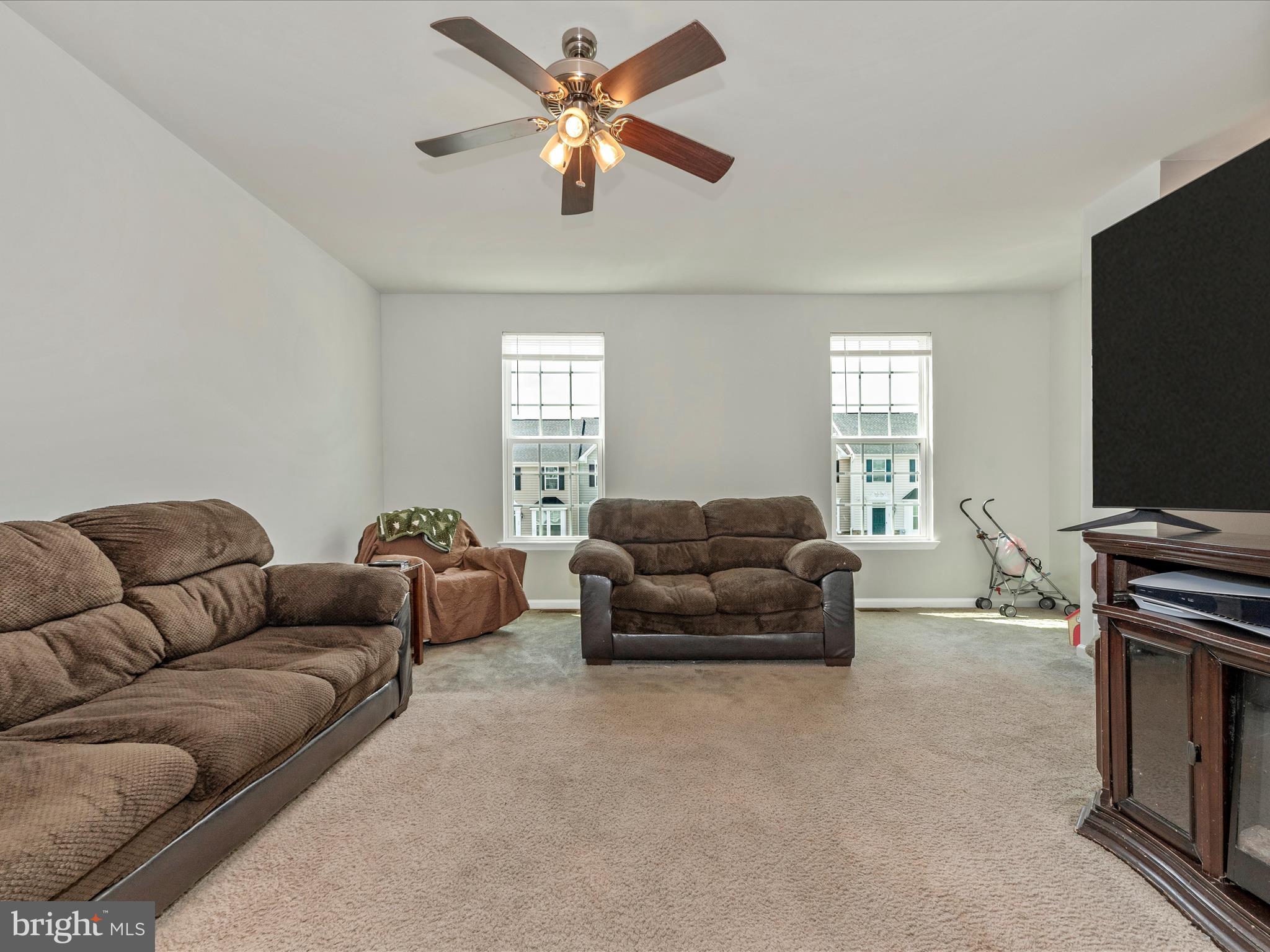 POTOMAC STATION - Residential