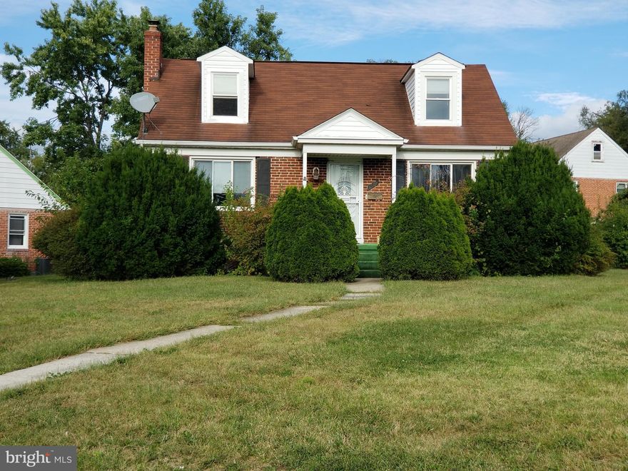 Beautiful corner home with the largest backyard and best views in the community! This spacious 5-bedroom, 3-level home has been thoughtfully updated with fresh paint throughout and designed for both comfort and functionality.

Enjoy a renovated kitchen featuring granite countertops, new sink, and brand-new stainless steel appliances (refrigerator, microwave, and electric range). The finished basement offers 2 newly updated bedrooms with modern finishes—perfect for an in-law suite or private living space.

The lower level includes a fully equipped 2-bedroom apartment with a full bath, new kitchen, stainless steel appliances, granite countertops, new cabinets, luxury vinyl flooring, and a separate entrance—ideal for extended family or rental potential.

Situated on a large corner lot, this home offers ample space for entertaining, future expansion, and the option to extend the rear driveway for additional parking.

Sold AS-IS. Inspection for informational purposes only.
Tenant-occupied—showings by confirmed appointment only.
A good Tenant that  would like to stay. 
👉 Don’t miss out—schedule your private tour today before it’s gone!