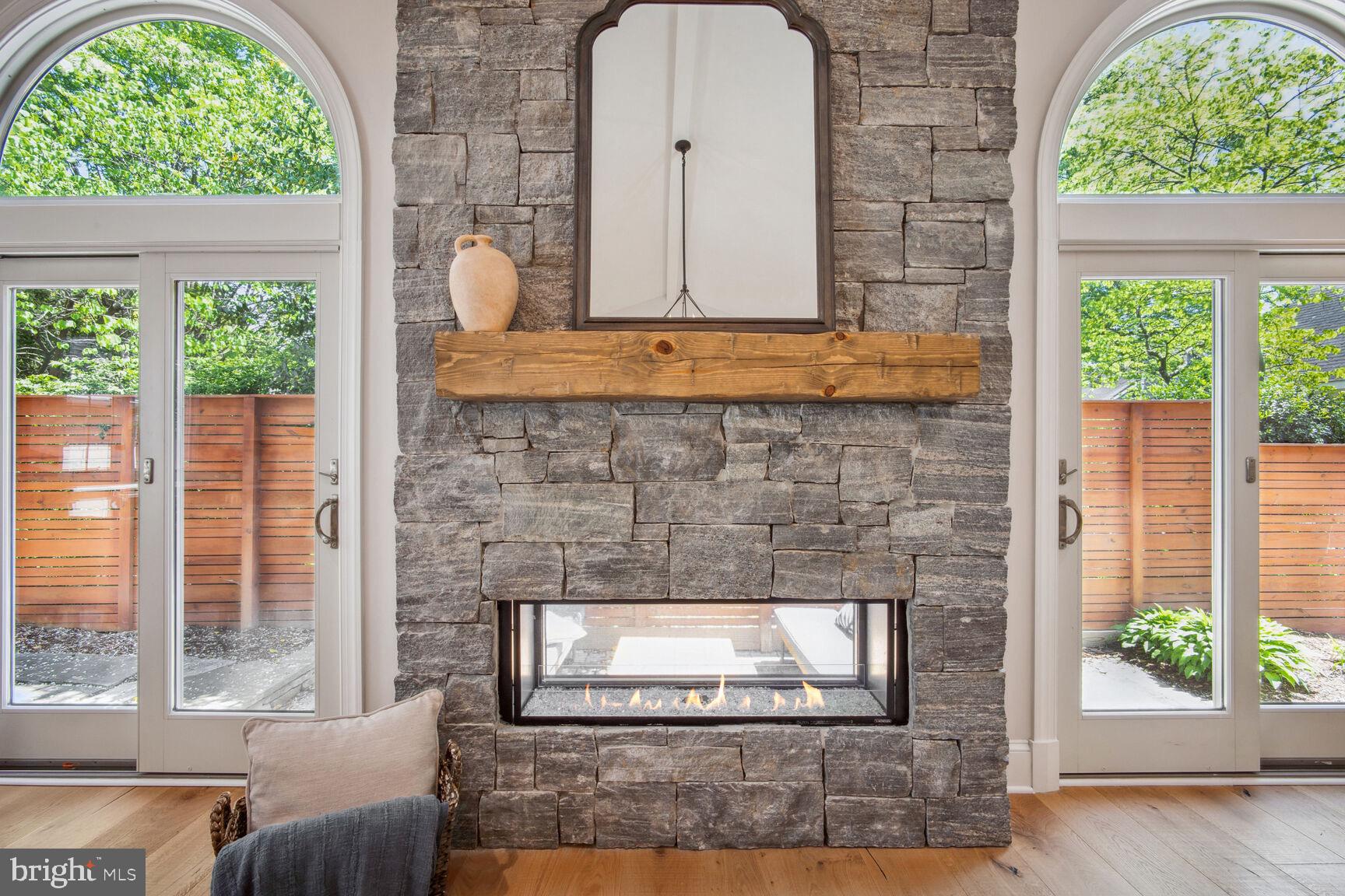 WAVERLY HILLS - Residential