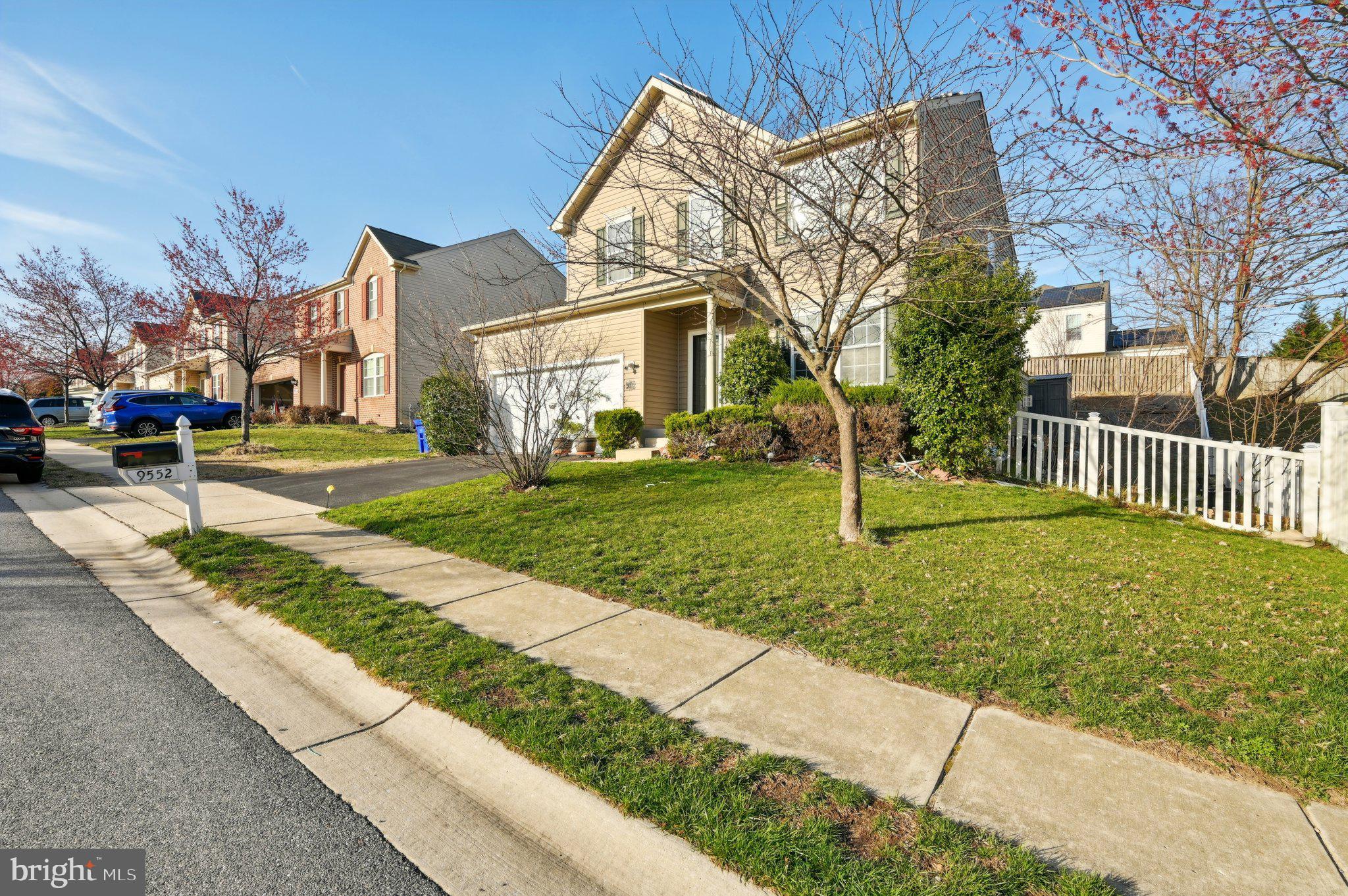 KINGS WOODS - Residential