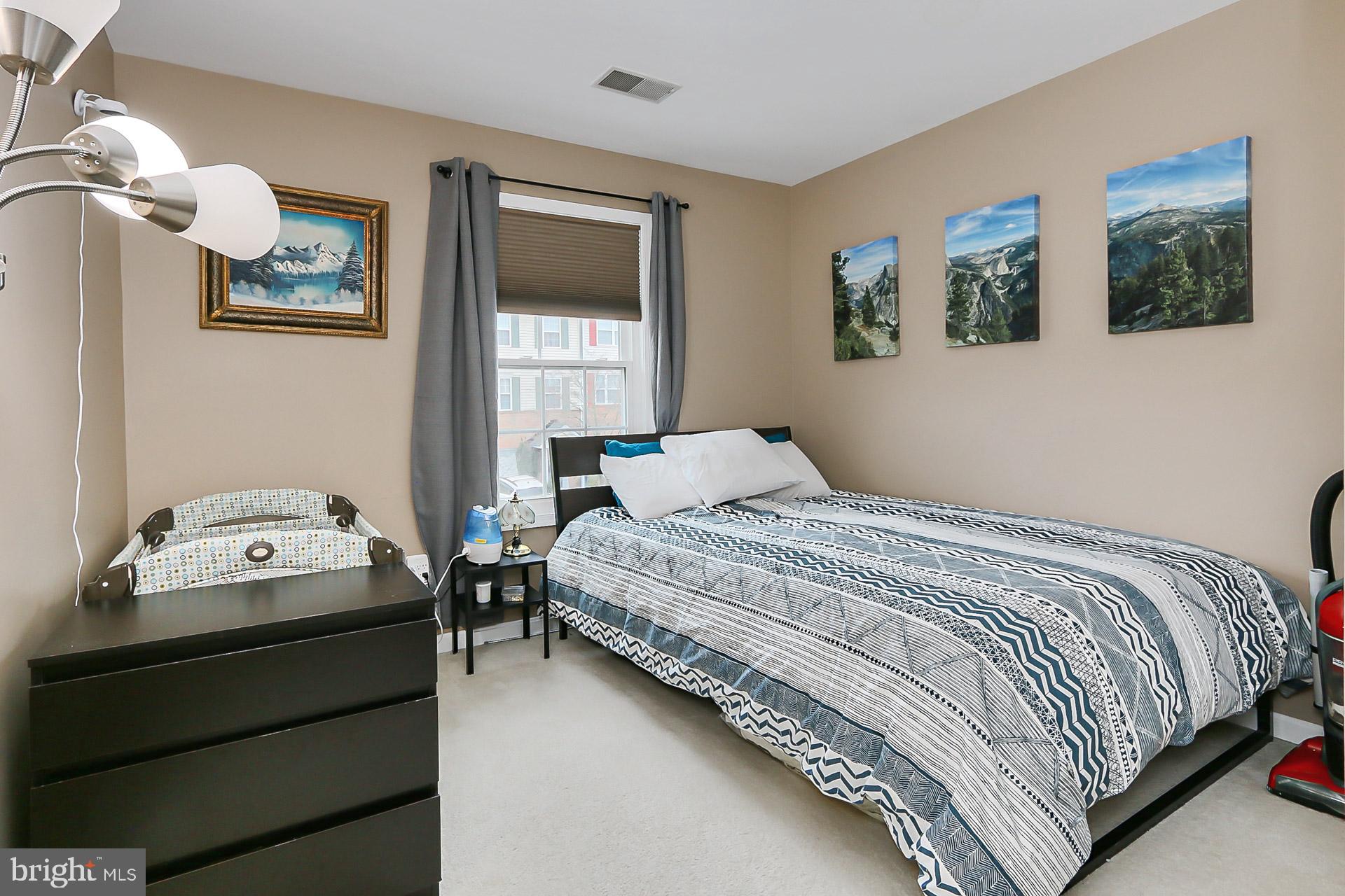 THE MEWS AT MENLOUGH - Residential