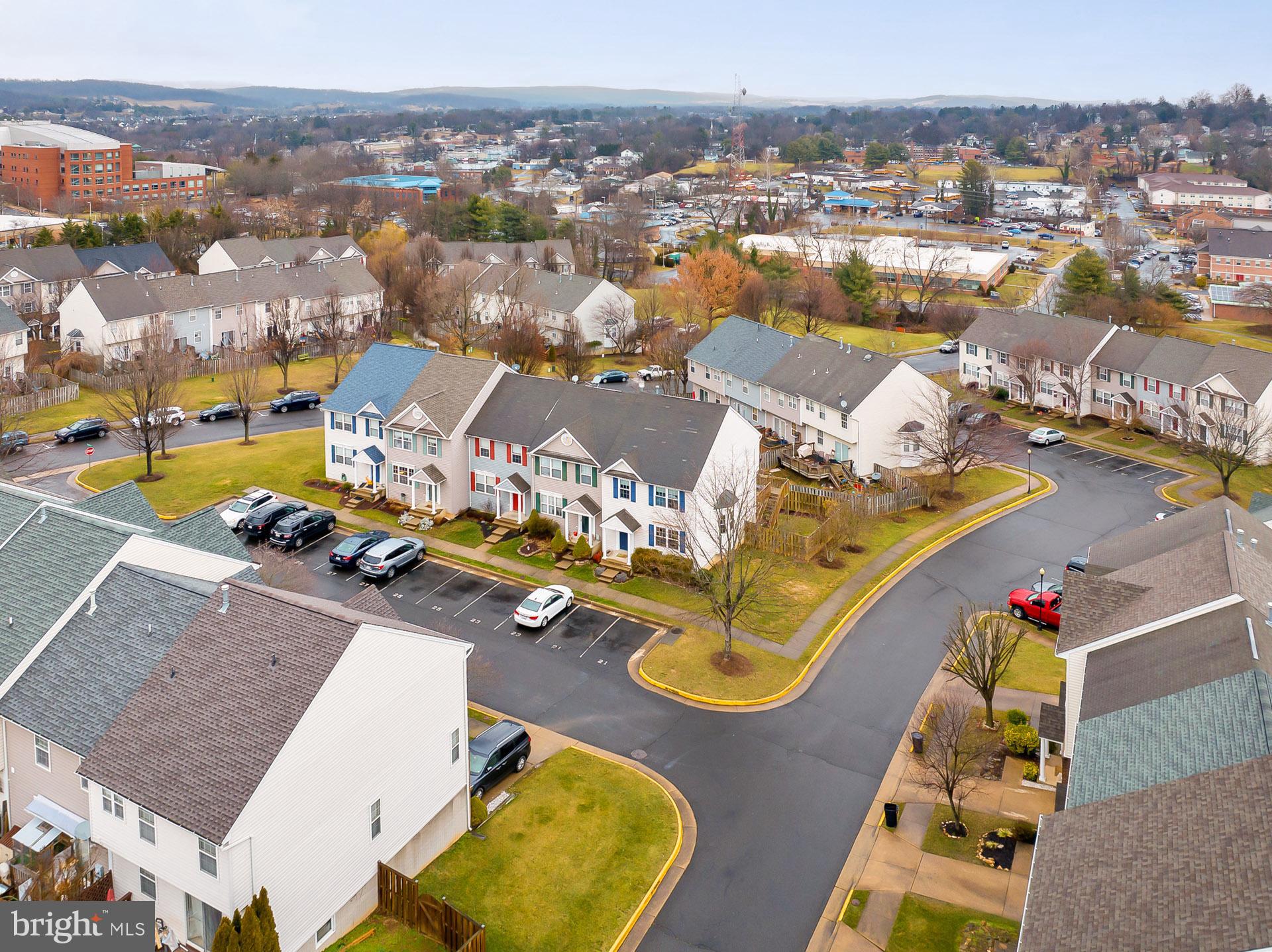 THE MEWS AT MENLOUGH - Residential