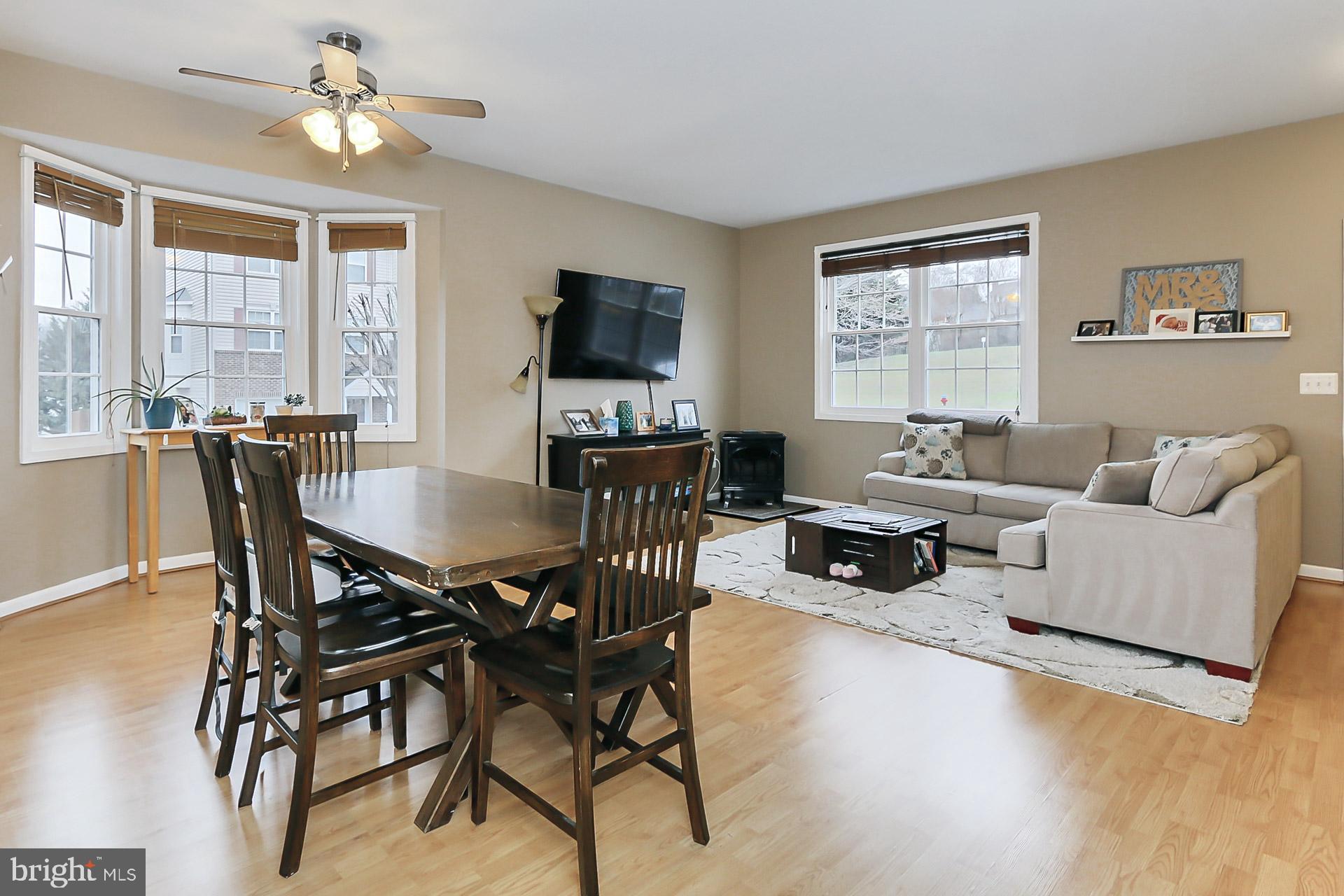 THE MEWS AT MENLOUGH - Residential