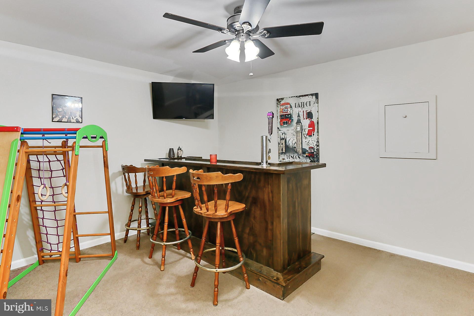 THE MEWS AT MENLOUGH - Residential