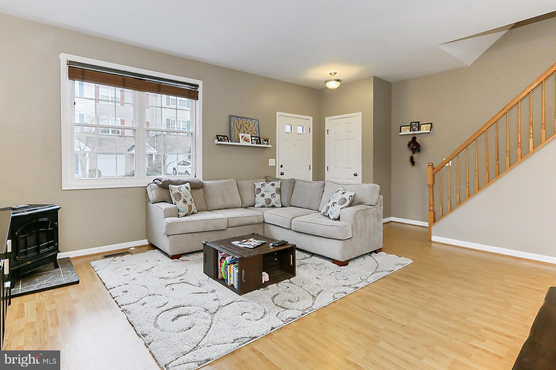 THE MEWS AT MENLOUGH - Residential