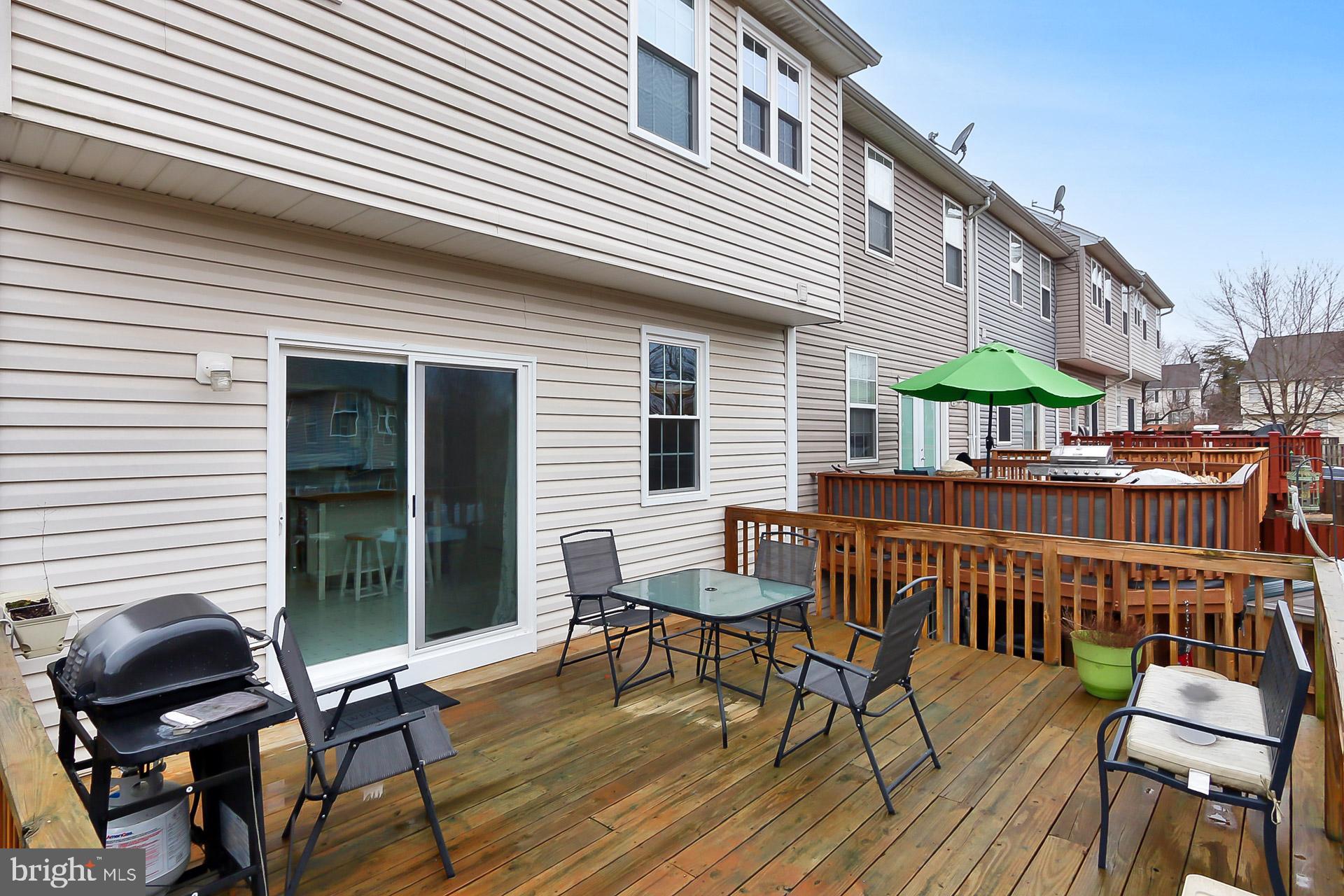 THE MEWS AT MENLOUGH - Residential