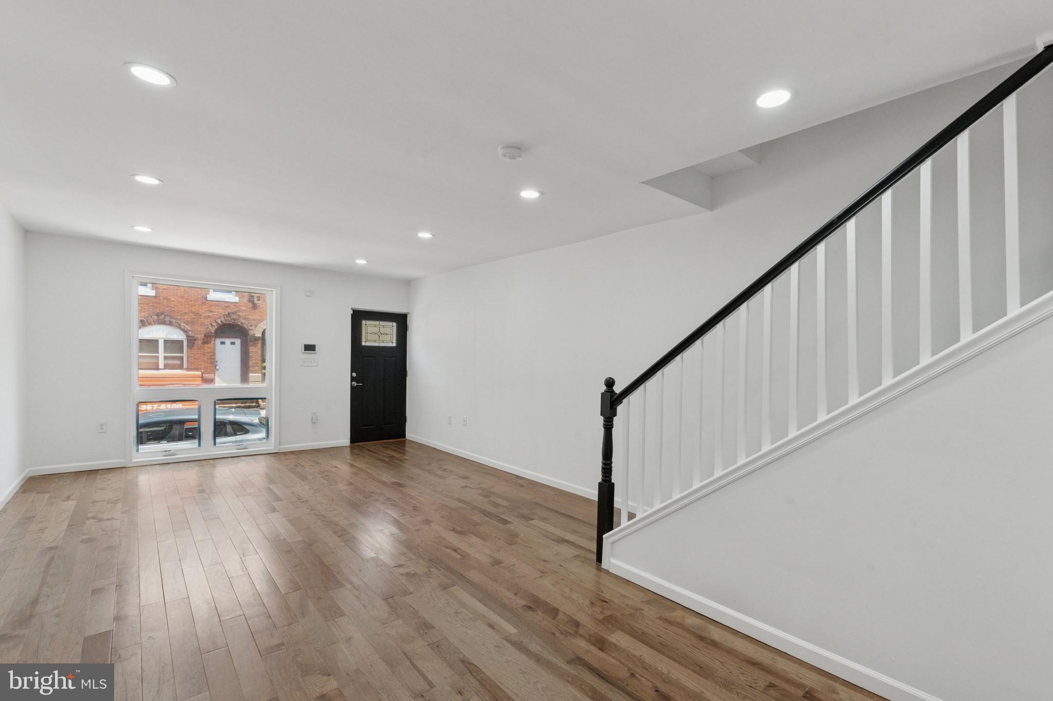 POINT BREEZE - Residential