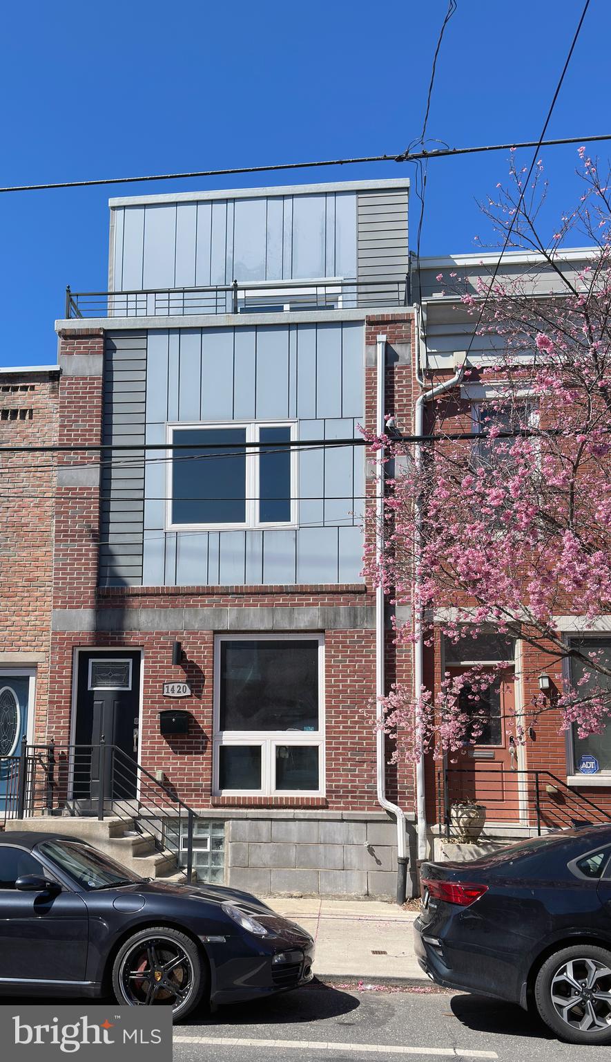 POINT BREEZE - Residential