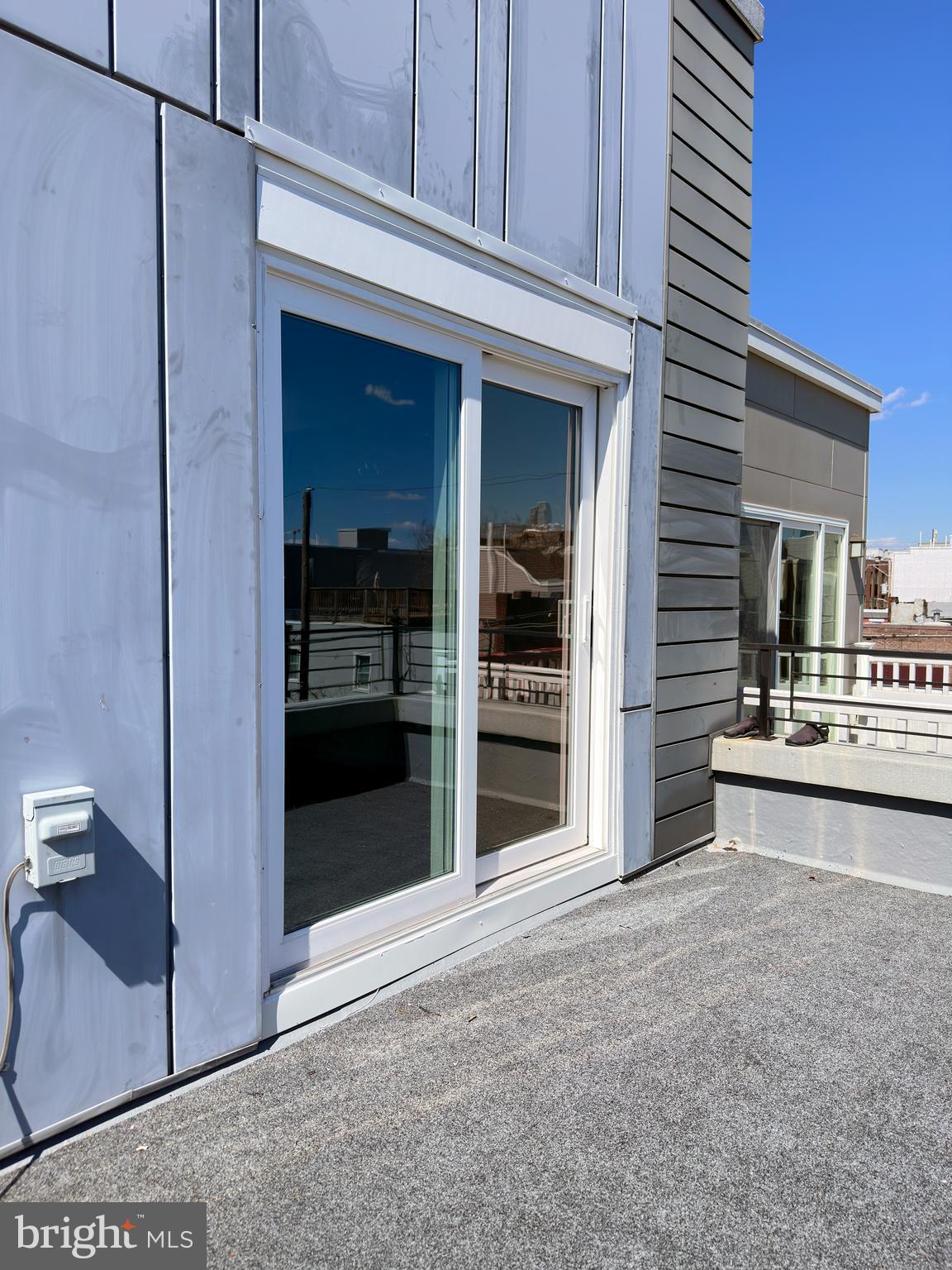 POINT BREEZE - Residential