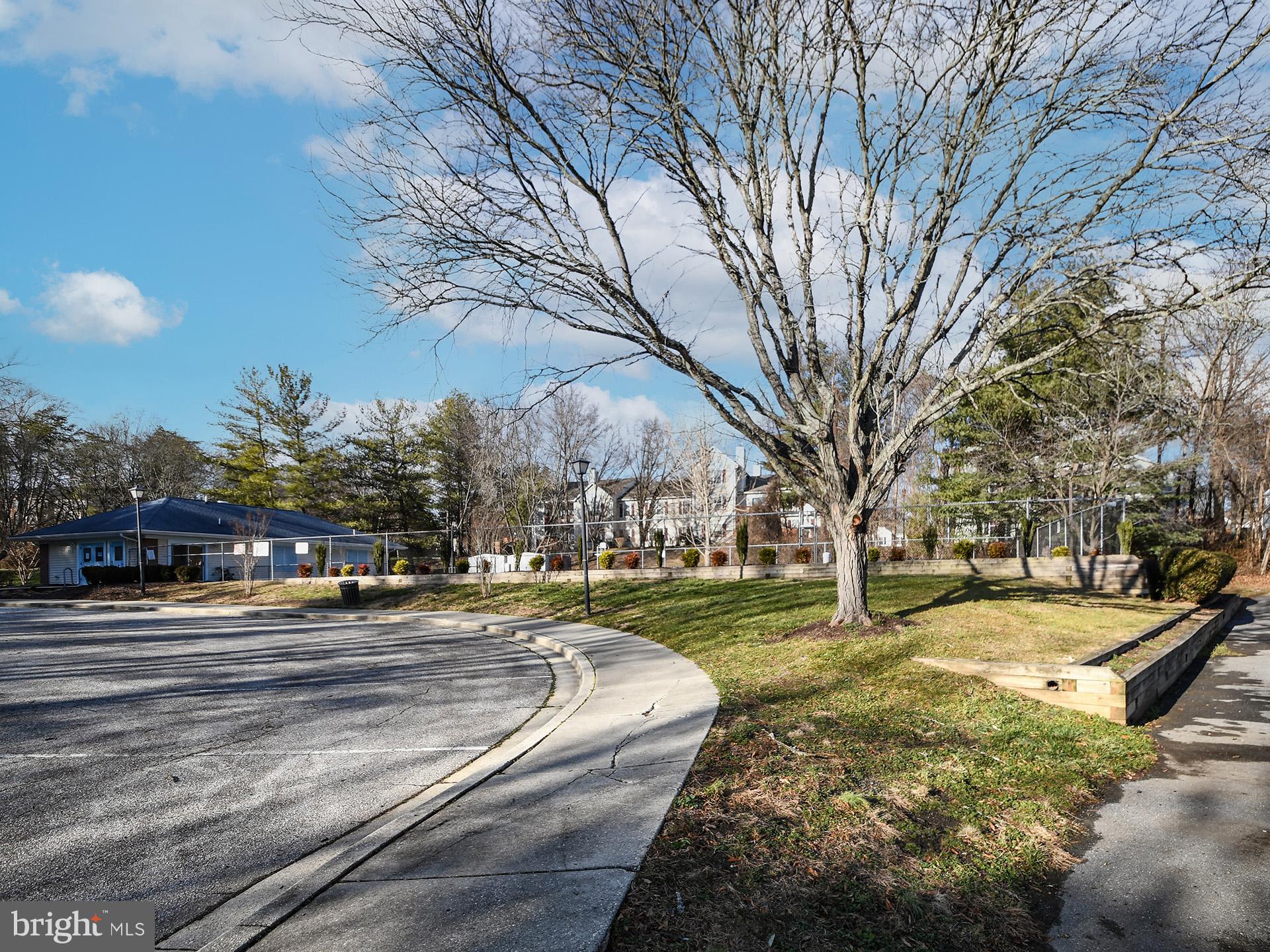 GLENSFORD CONDO - Residential Lease