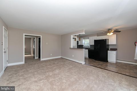 148 DARTMOUTH AVENUE SOMERDALE NJ 08083