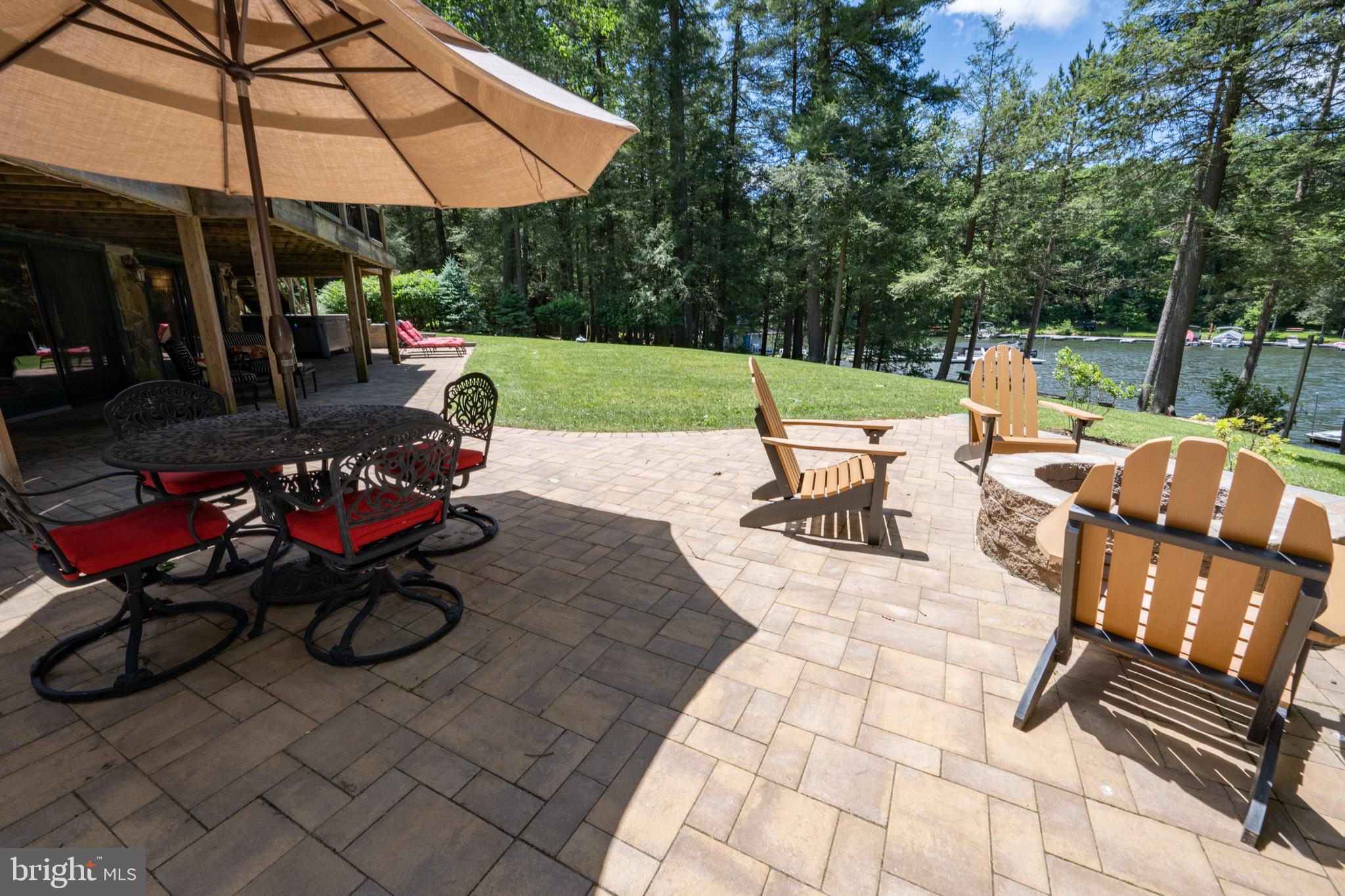 LAKE SHORE DRIVE - Residential