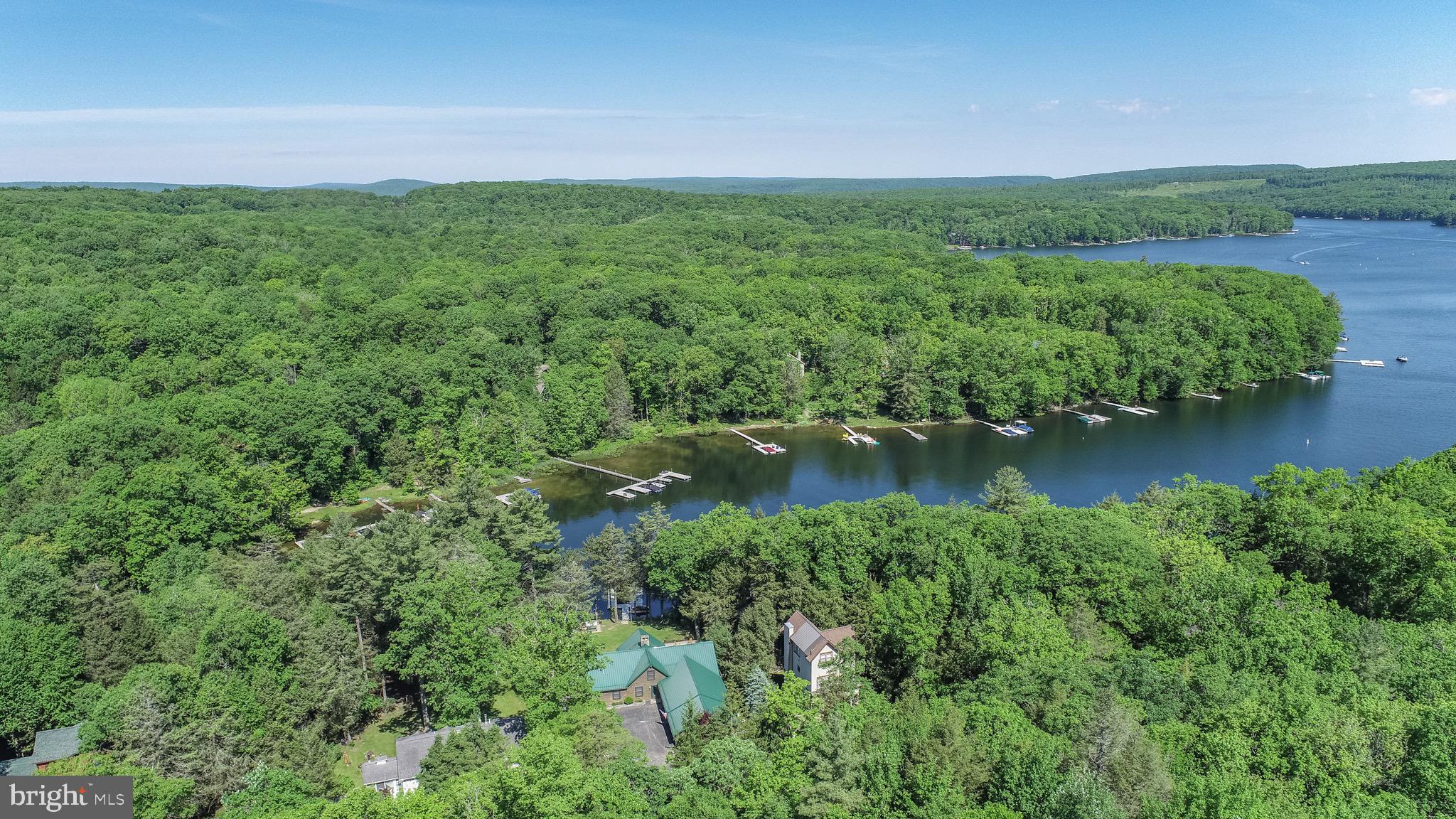 LAKE SHORE DRIVE - Residential
