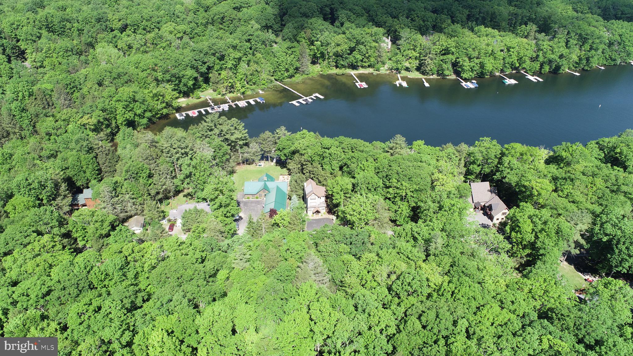 LAKE SHORE DRIVE - Residential