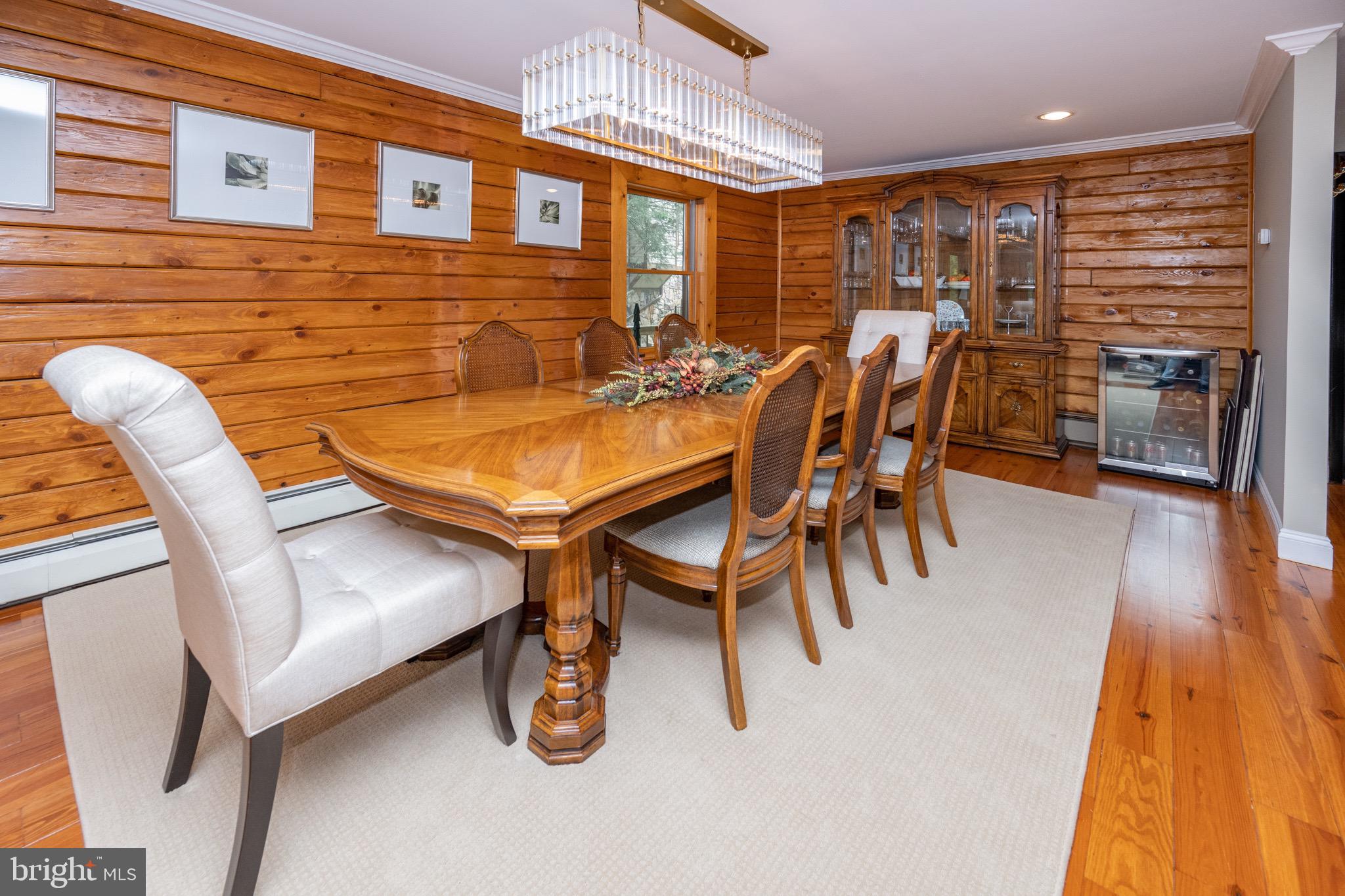 LAKE SHORE DRIVE - Residential